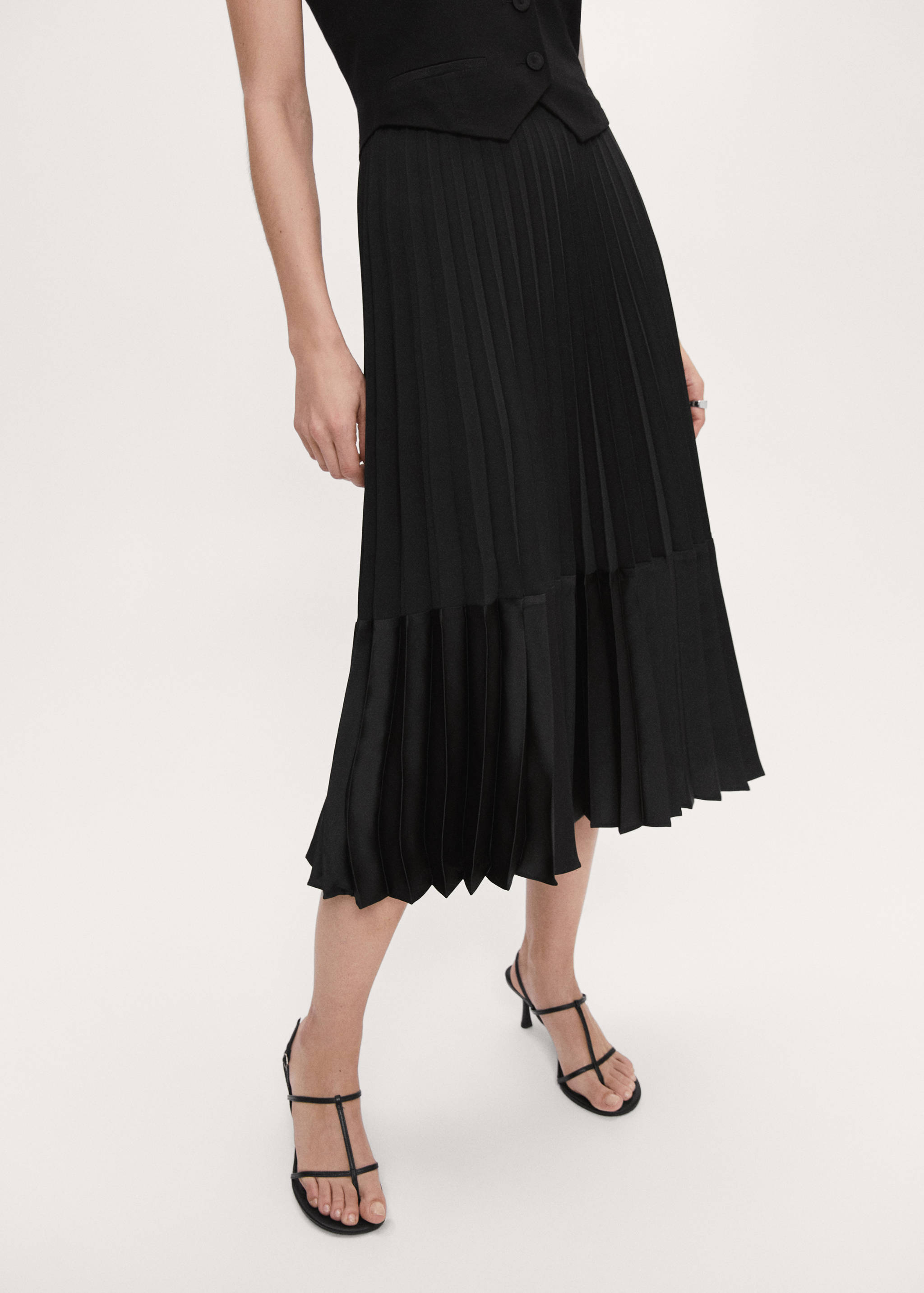 Satin-effect pleated midi-skirt - Medium plane