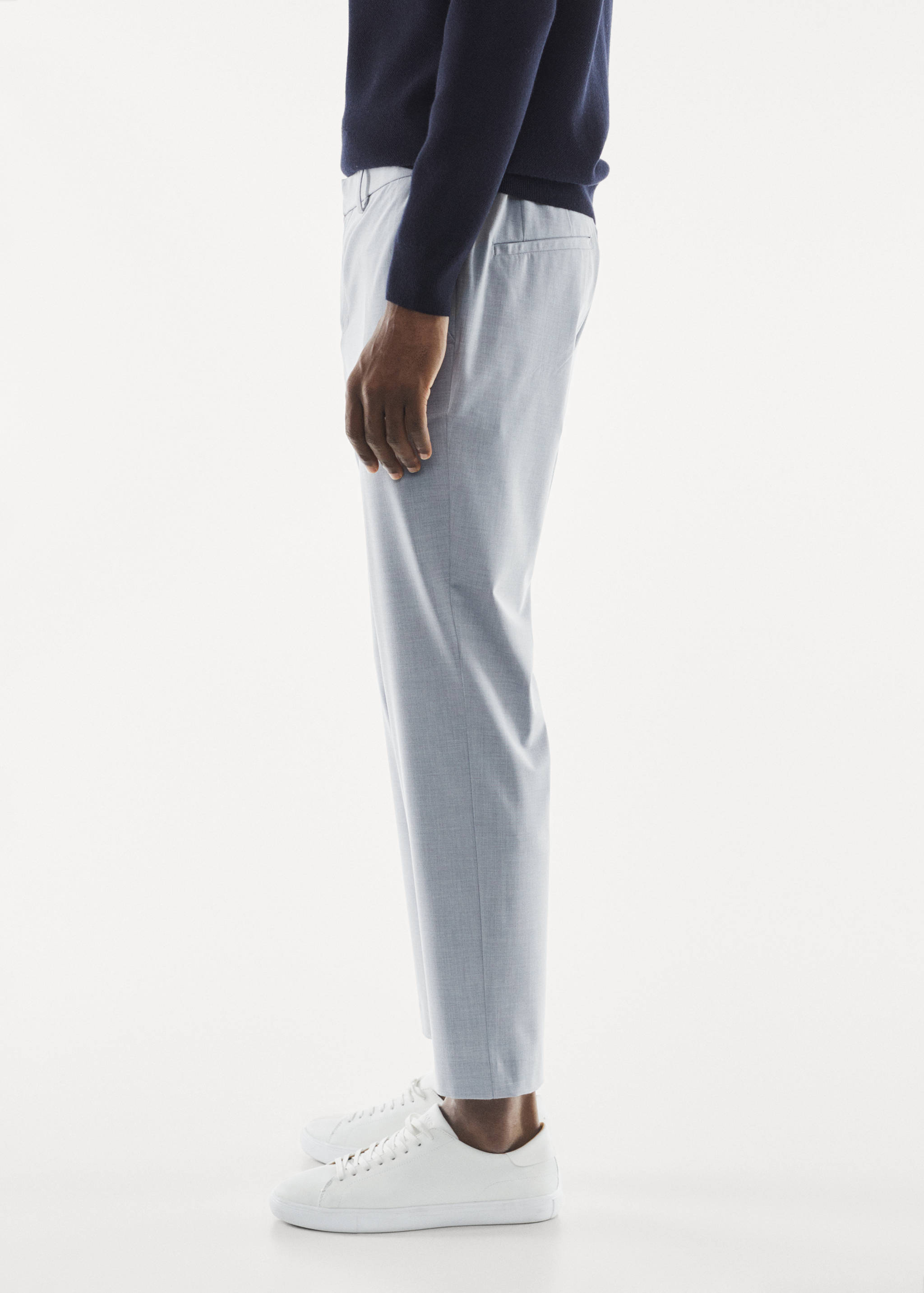 Tapered fit stretch trousers - Details of the article 4