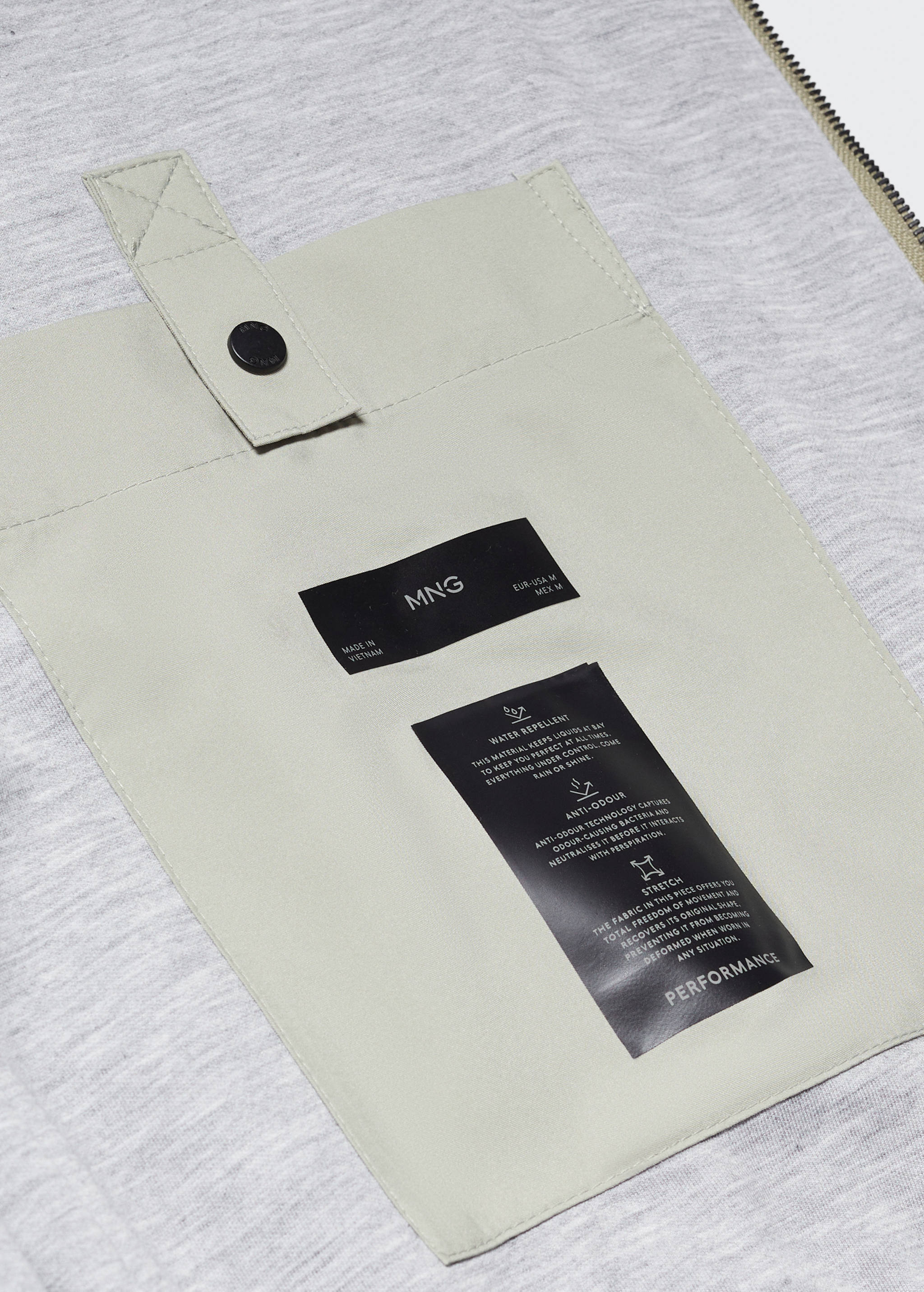 Veste hydrofuge - Détail de l'article 8