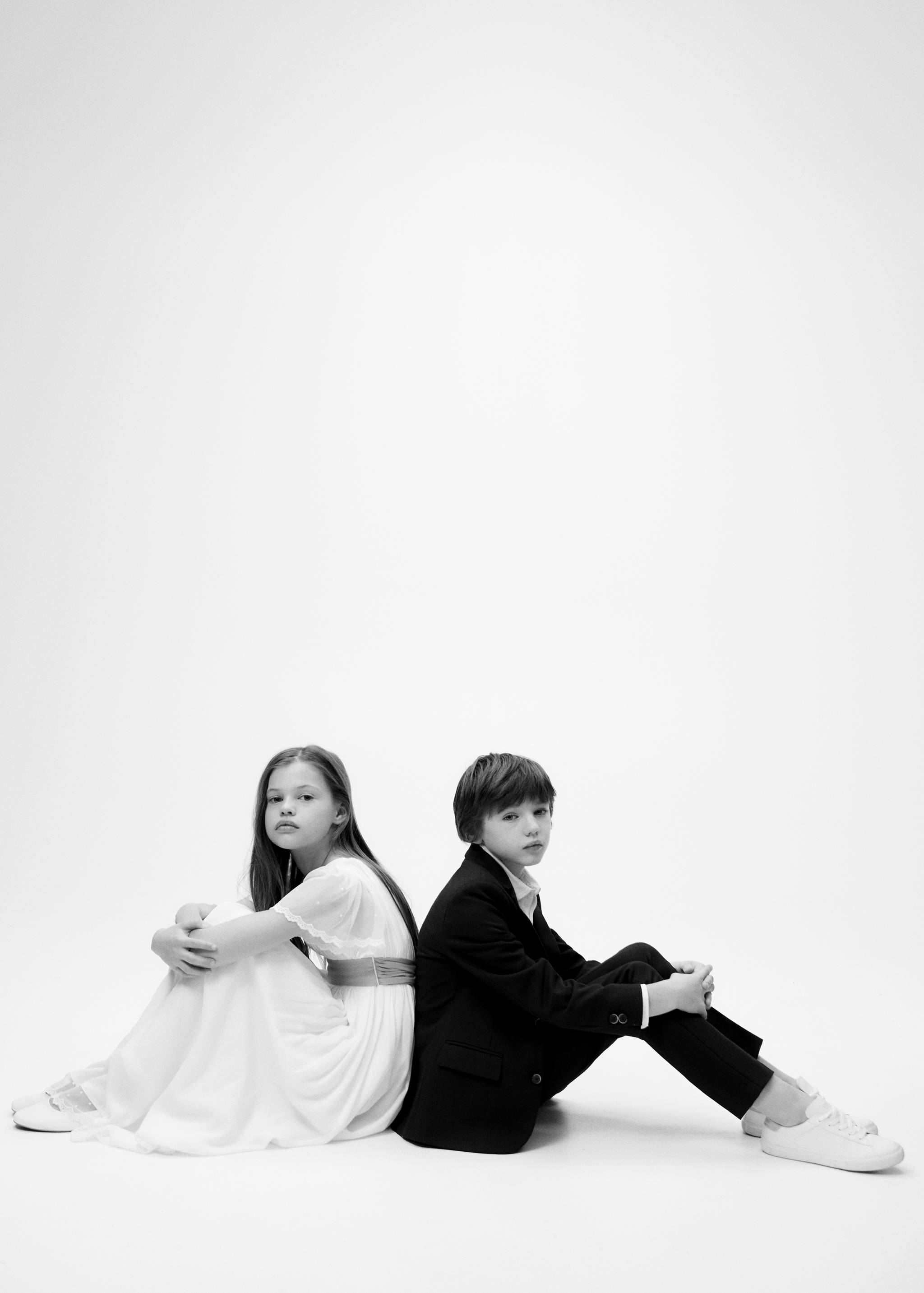 Long dress with bow - Details of the article 7