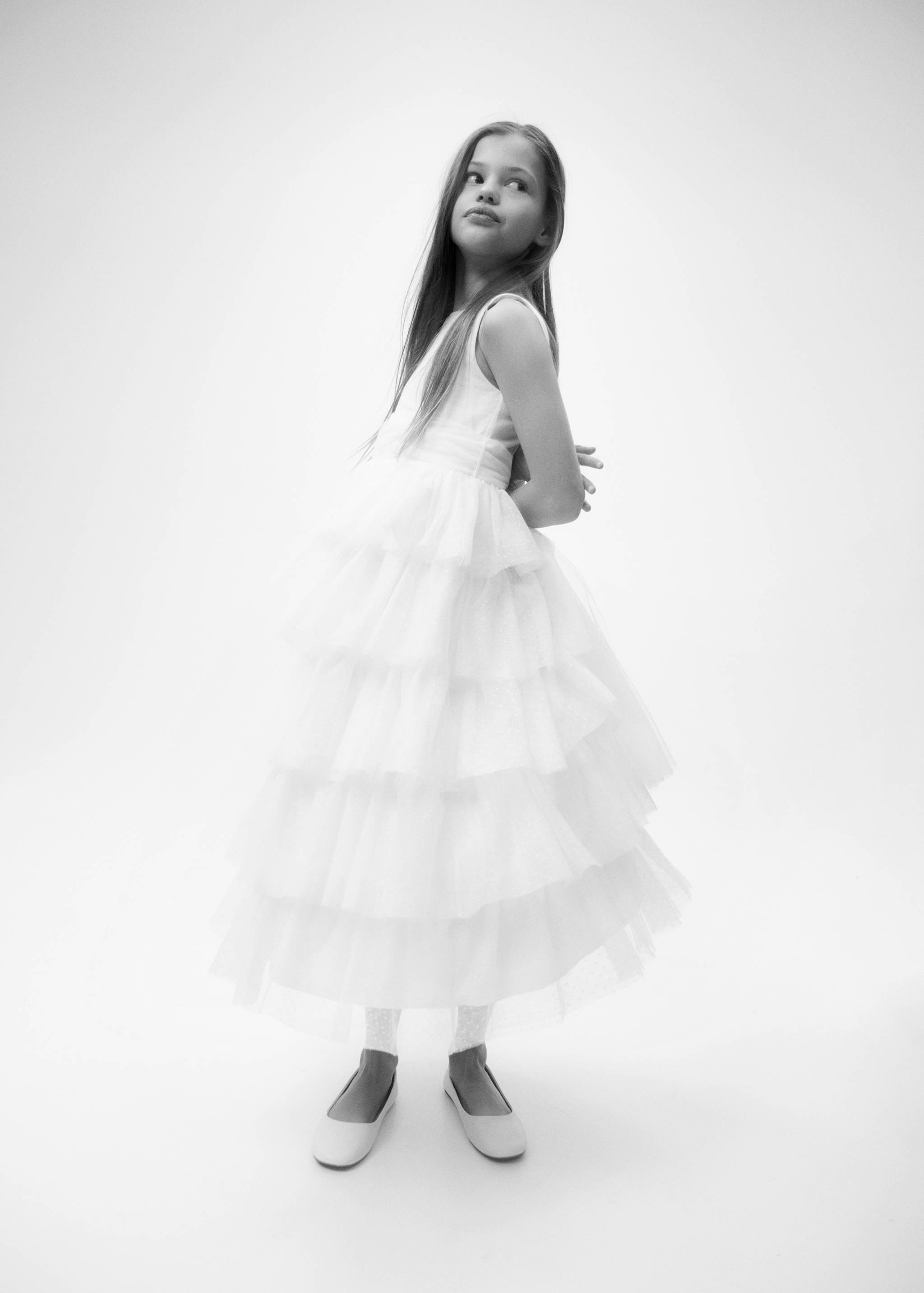 Tüllkleid mit Volantdetails - Allgemeine Ansicht