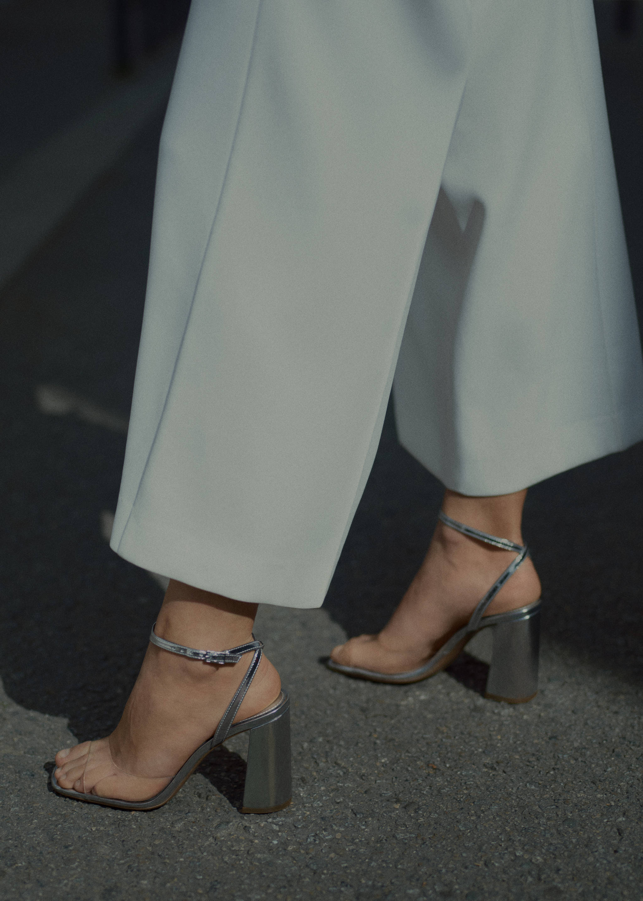 Metallic sandals with vinyl panel  - General plane