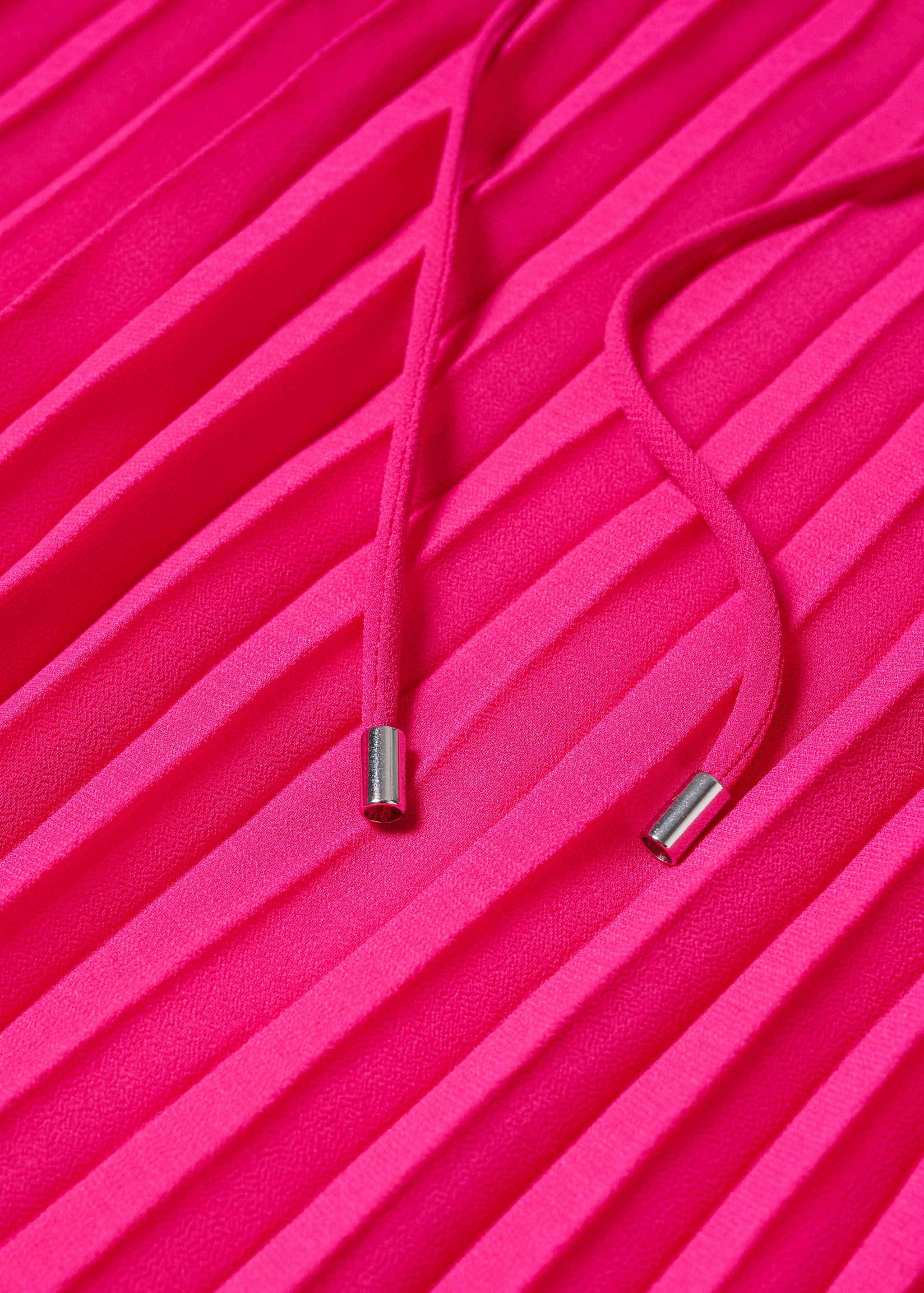 Pleated blouse with puffed sleeves - Details of the article 8