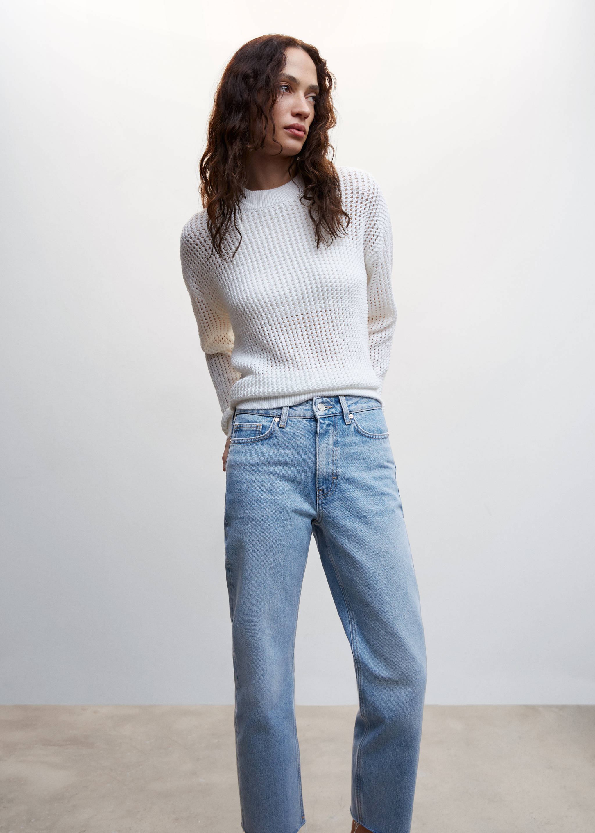 Straight jeans with frayed hem   - Details of the article 1