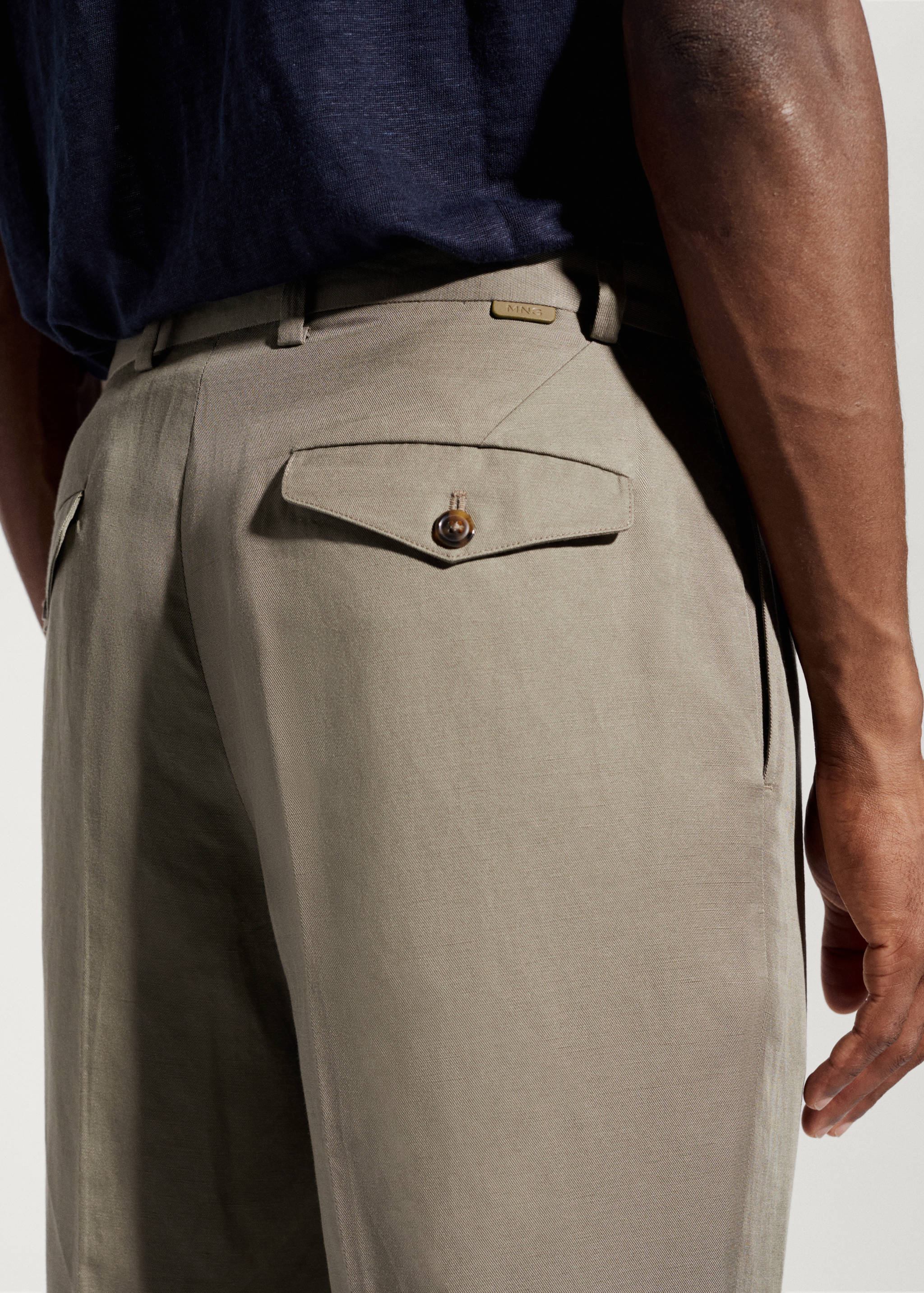 Slim-fit lyocell linen trousers - Details of the article 2