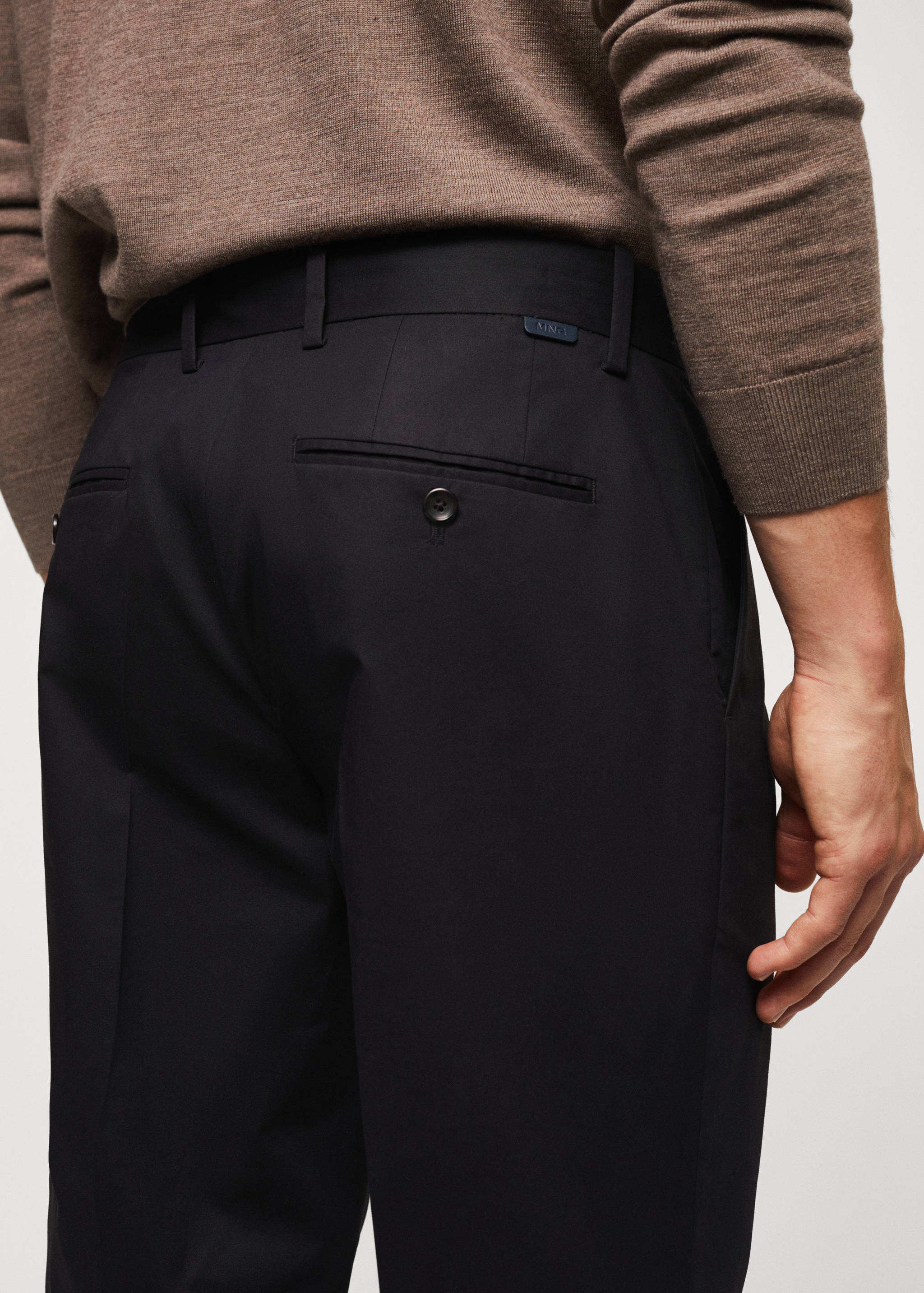 Cotton pleated trousers - Details of the article 6