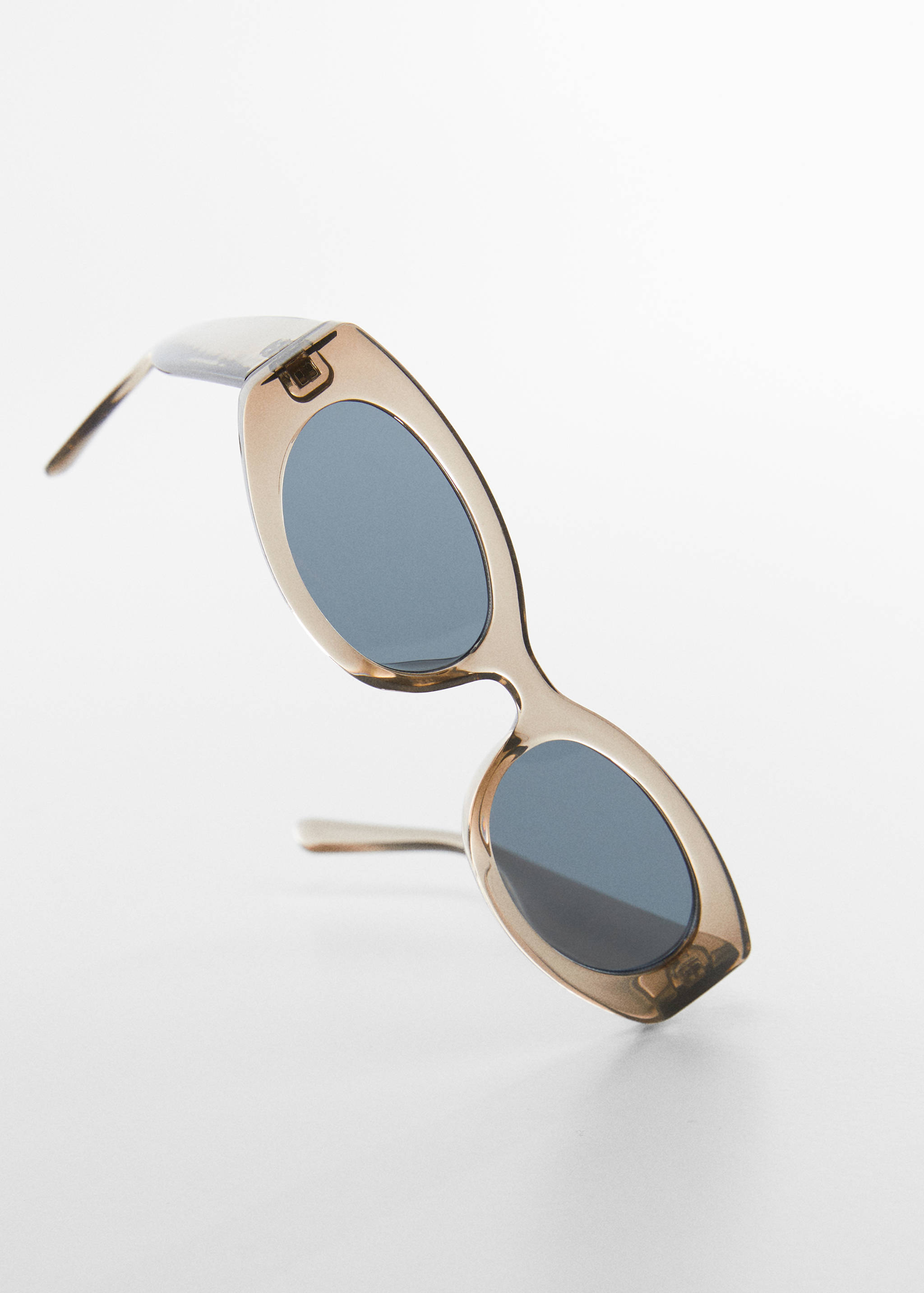 Oval sunglasses - Details of the article 5