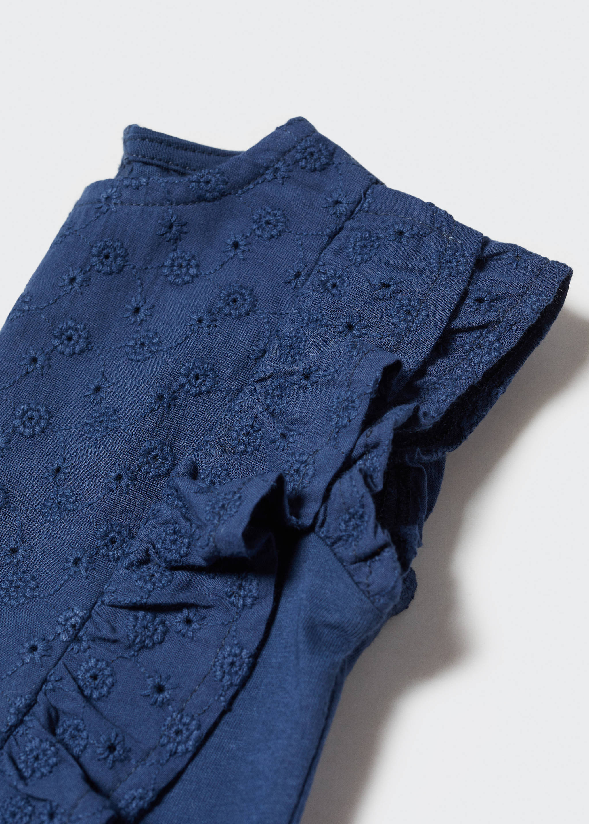 Embroidered flowers T-shirt - Details of the article 0