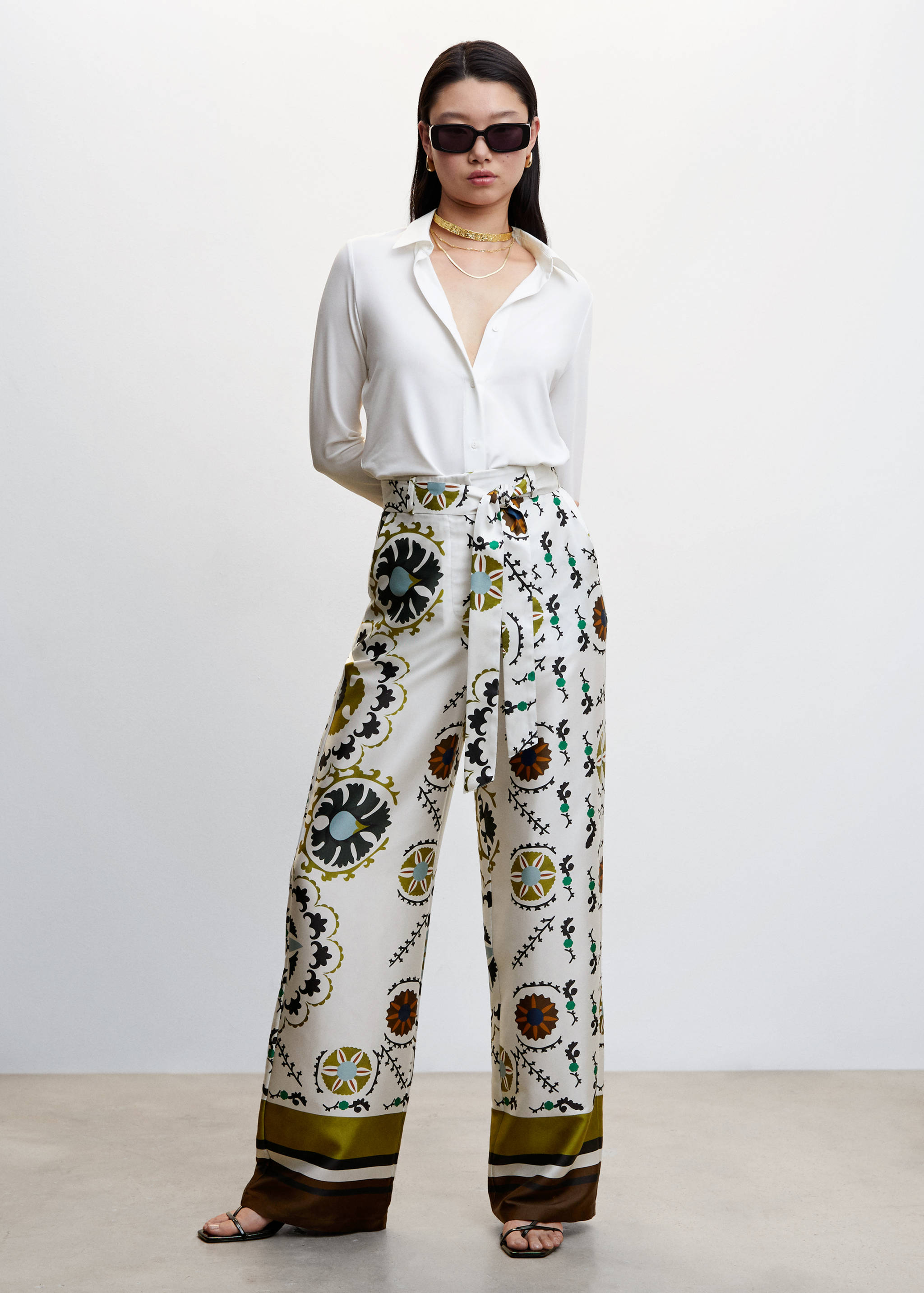 Satin printed trousers - General plane