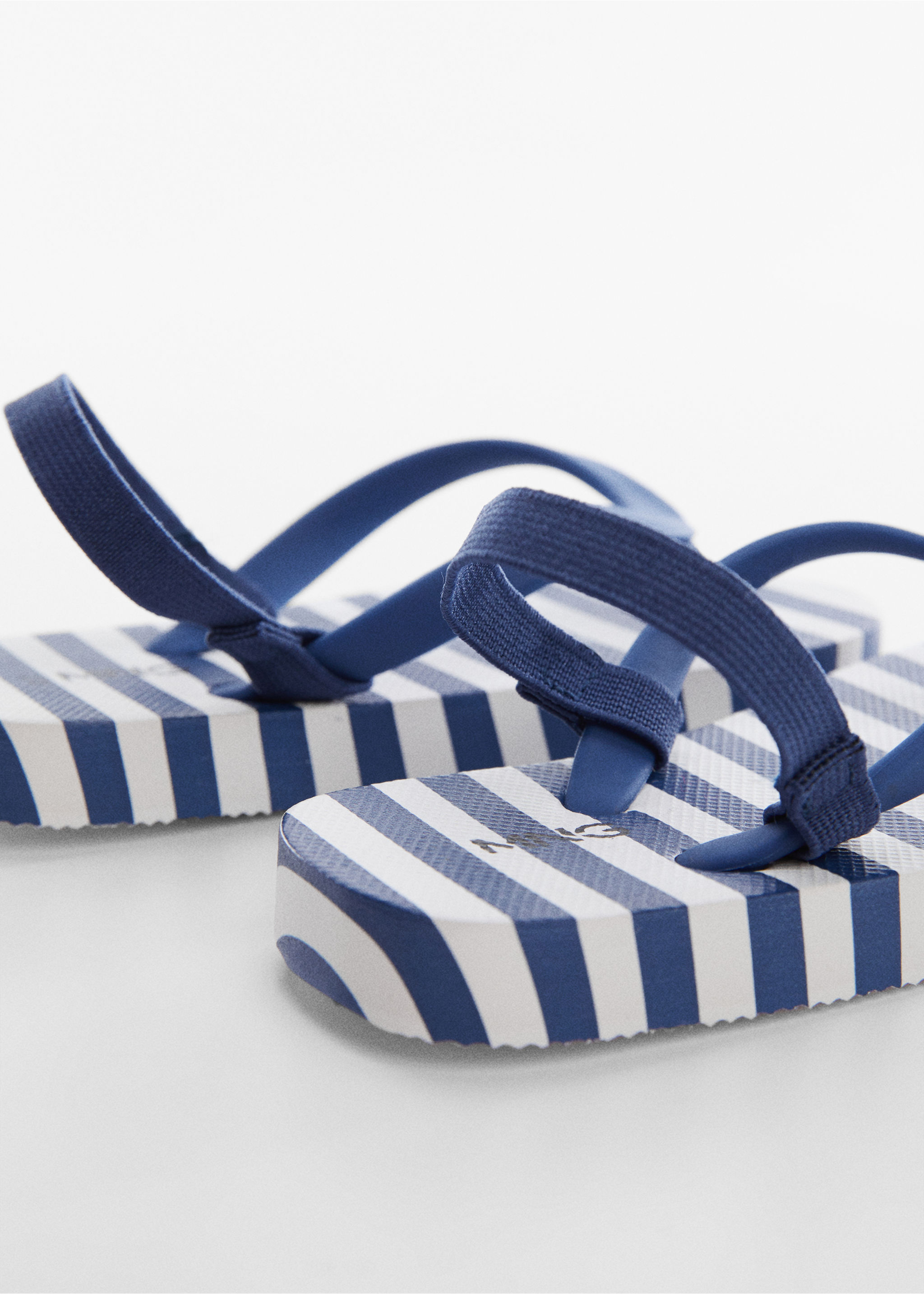 Flip-Flops mit Streifenmotiv - Detail des Artikels 1