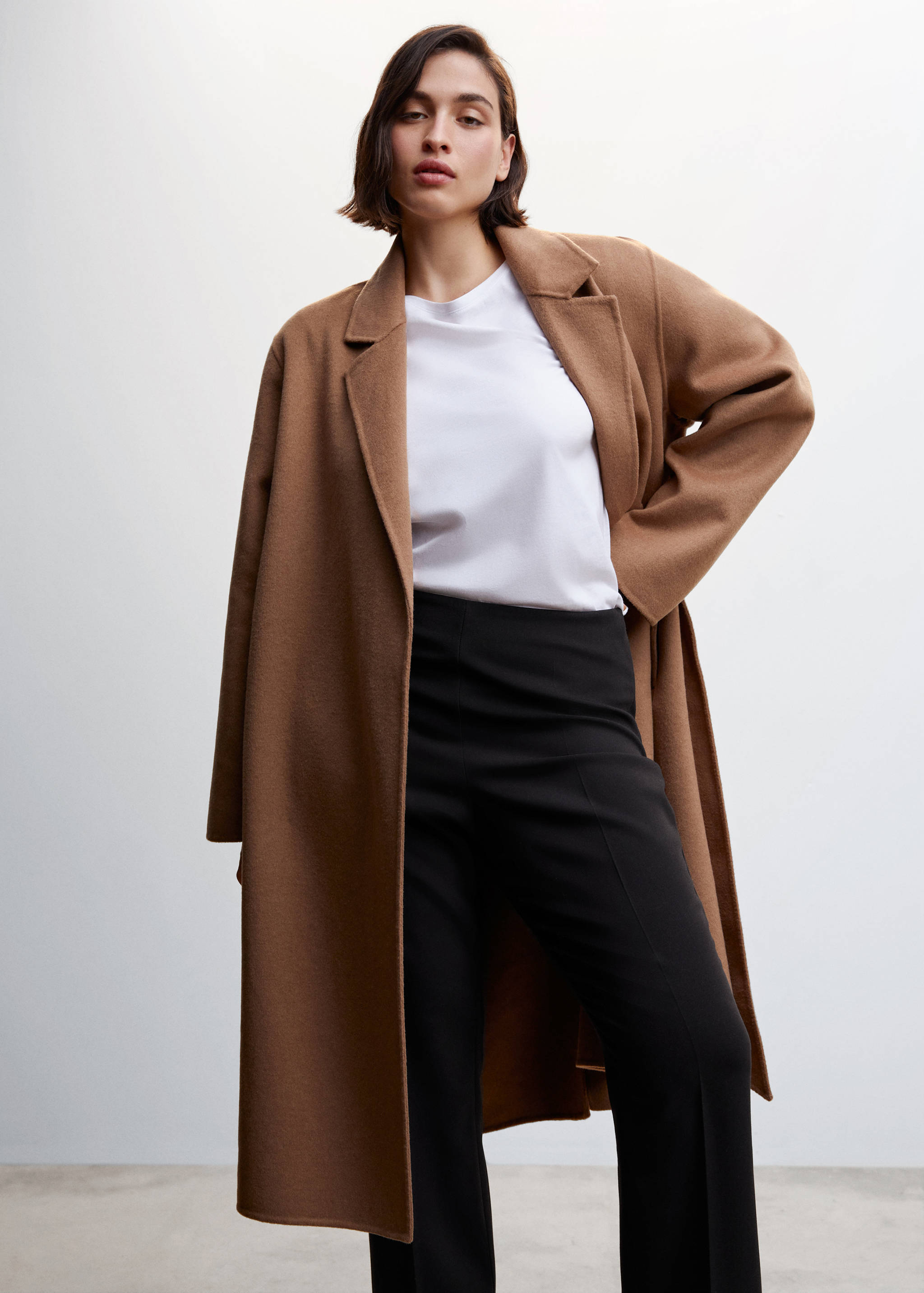Straight-cut crop trousers - Details of the article 5