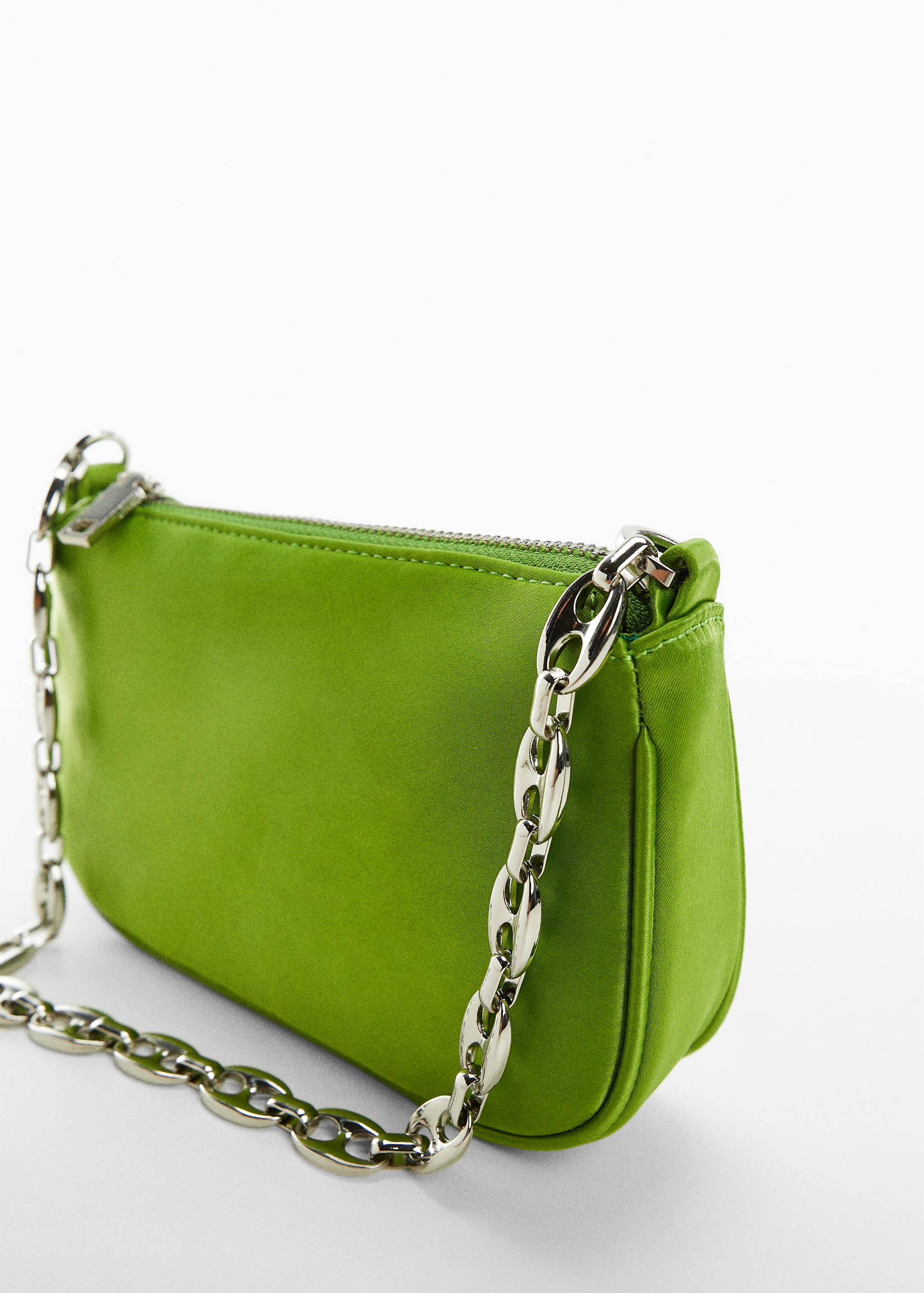 Satin chain bag - Details of the article 2