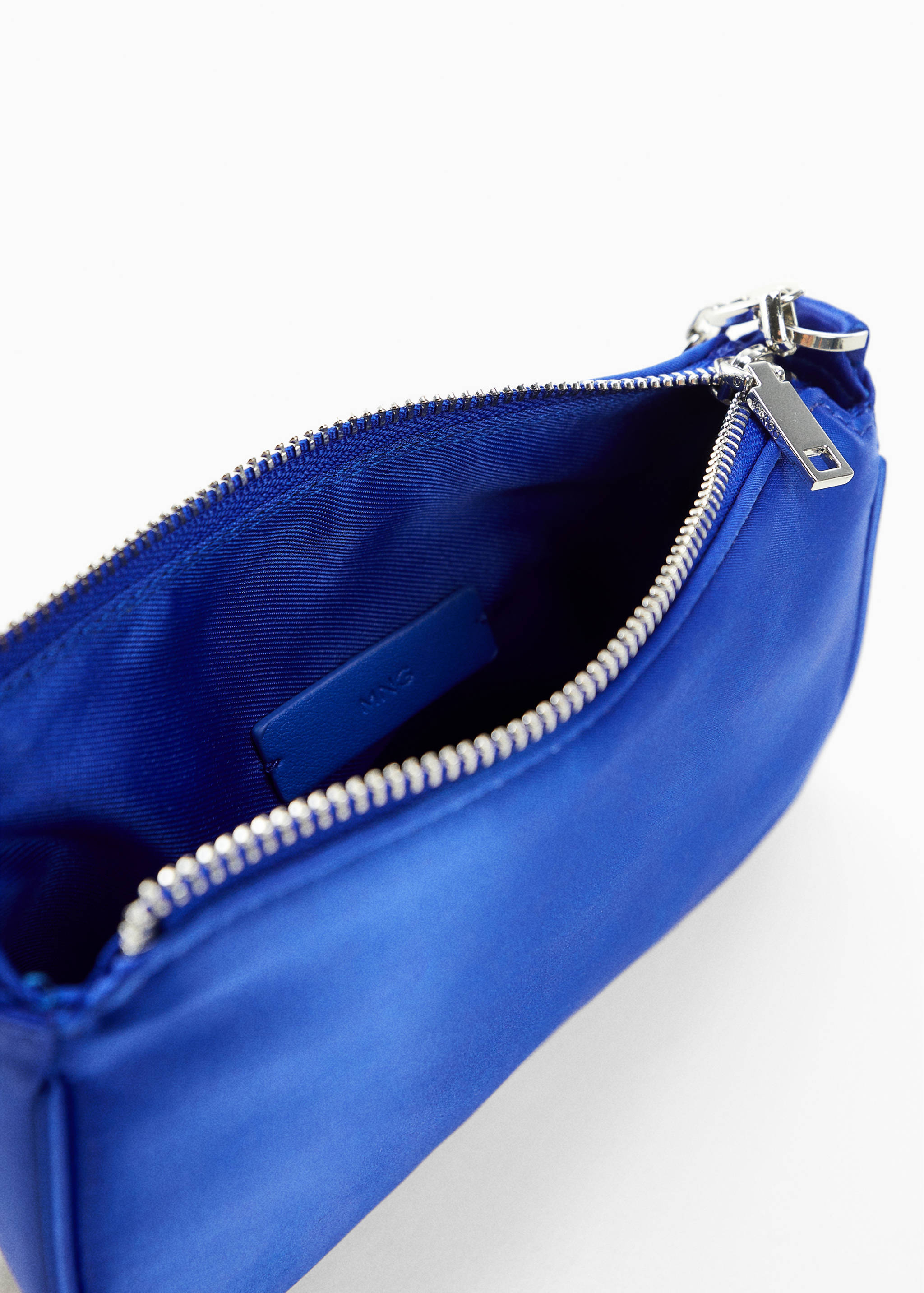 Satin chain bag - Details of the article 1
