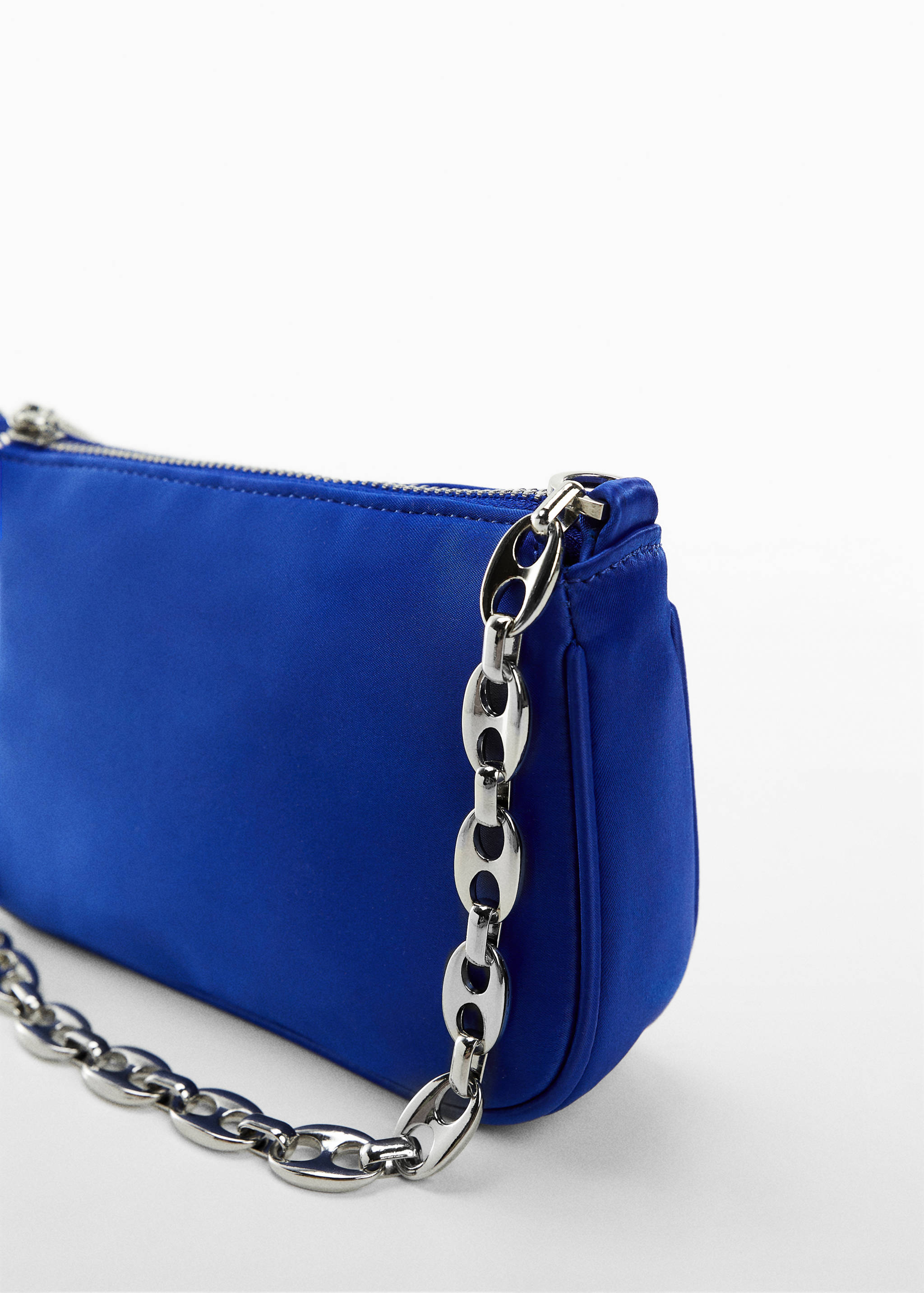 Satin chain bag - Details of the article 2