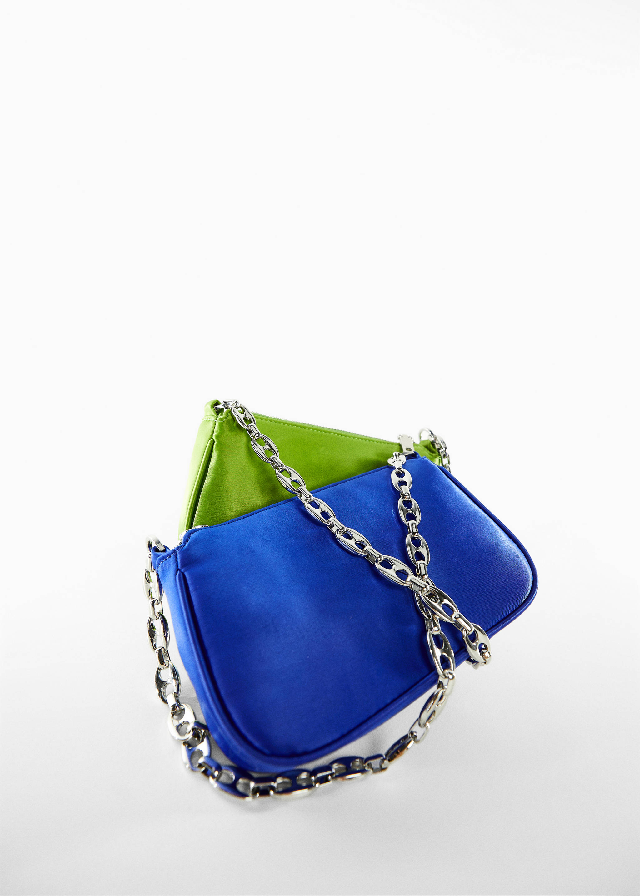Satin chain bag - Details of the article 5