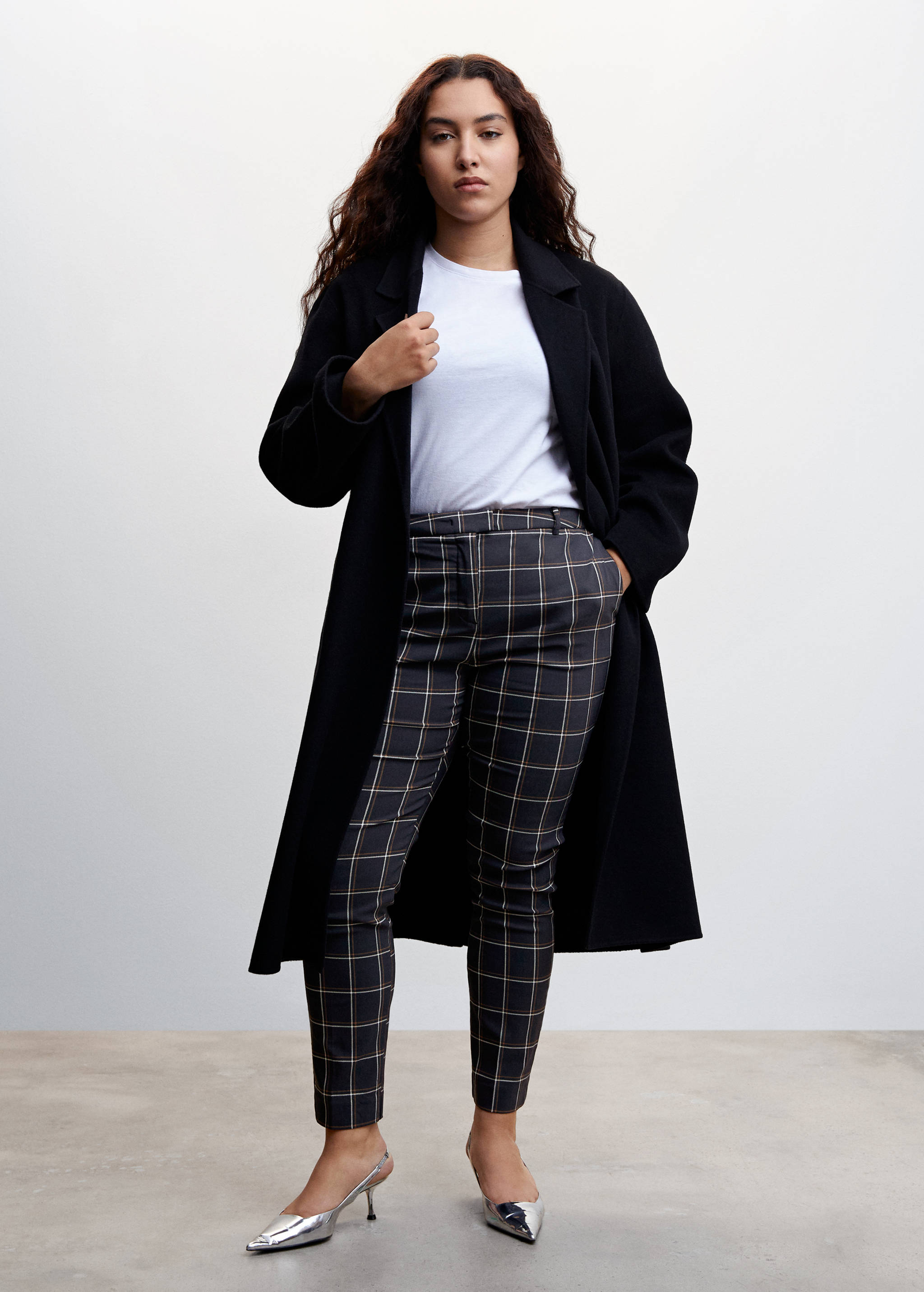 Crop skinny trousers - Details of the article 3