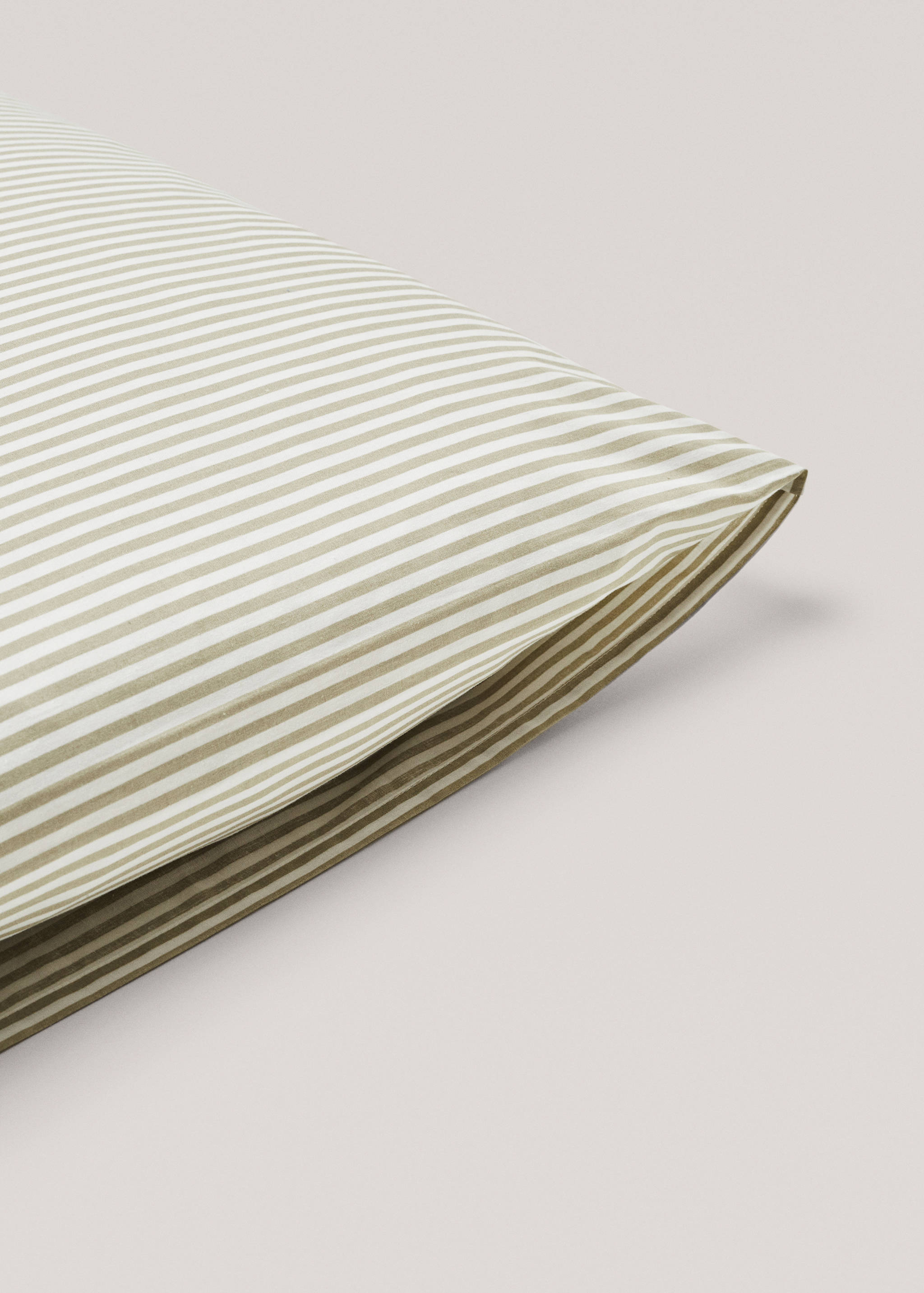 Striped print cushion cover 60x60cm (Pack of 2) - Details of the article 3
