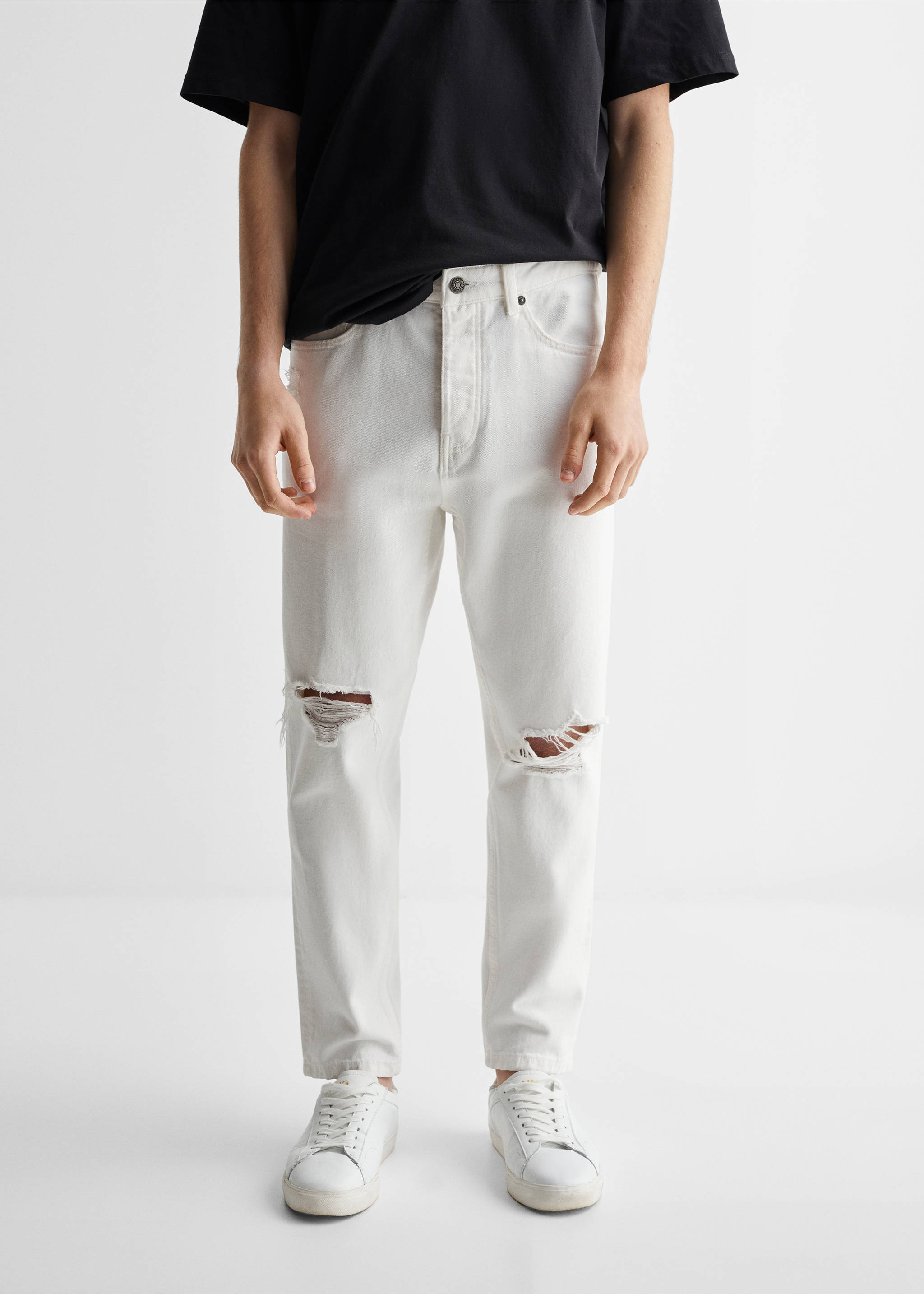Ripped tapered-fit jeans - Details of the article 6, White. Ref: 47023260-00.