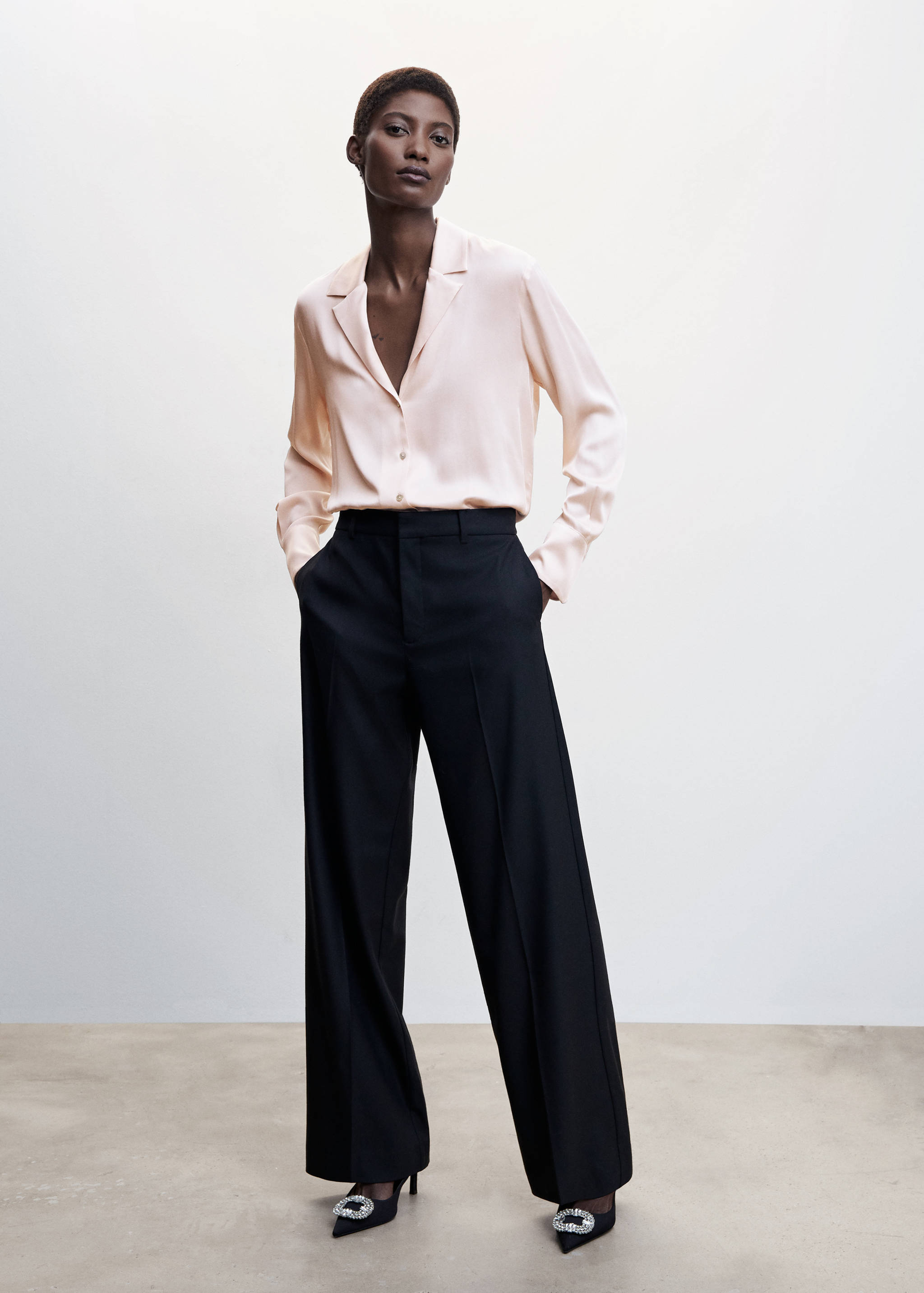 Lapels flowy shirt - General plane