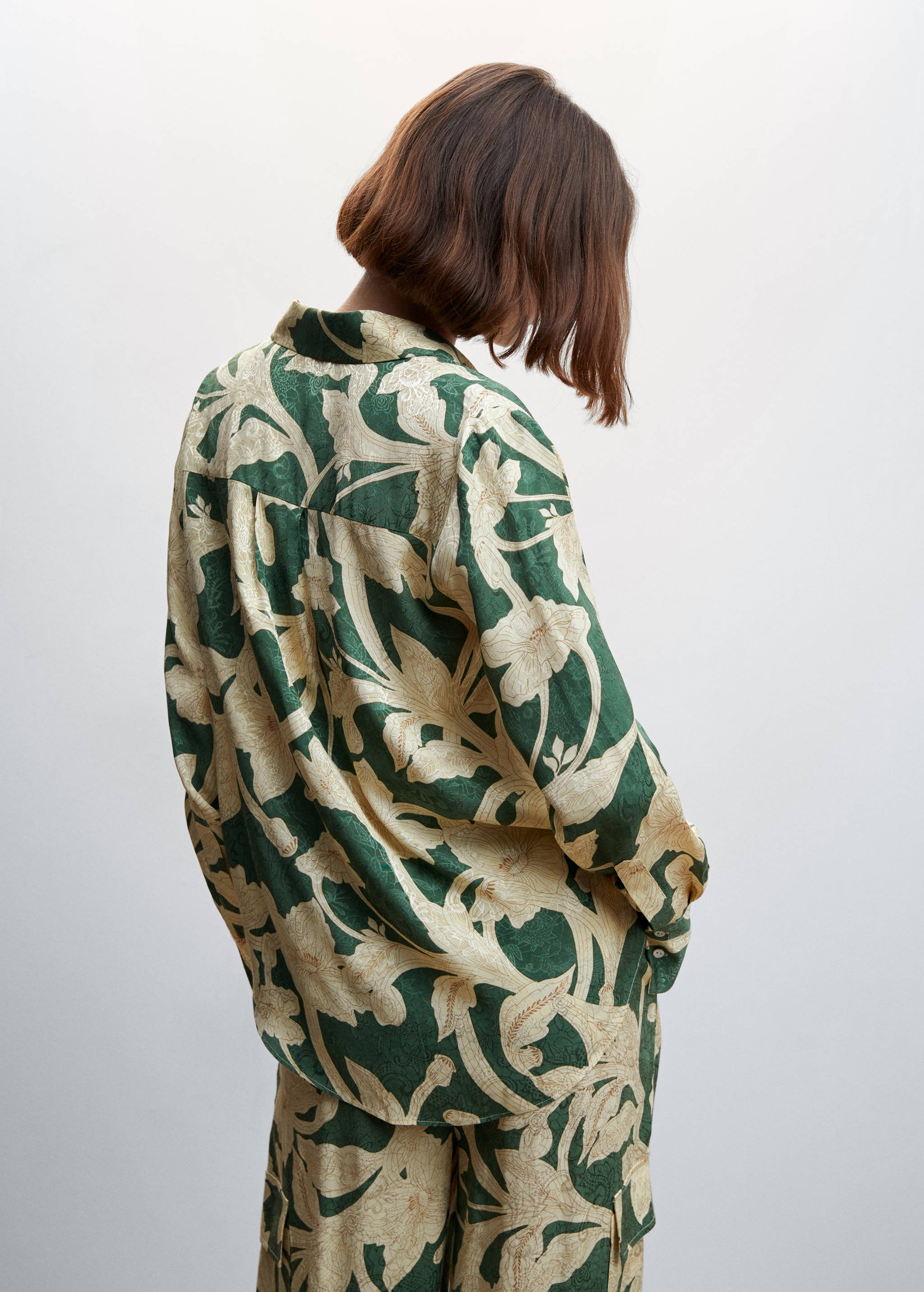 Floral print shirt - Reverse of the article