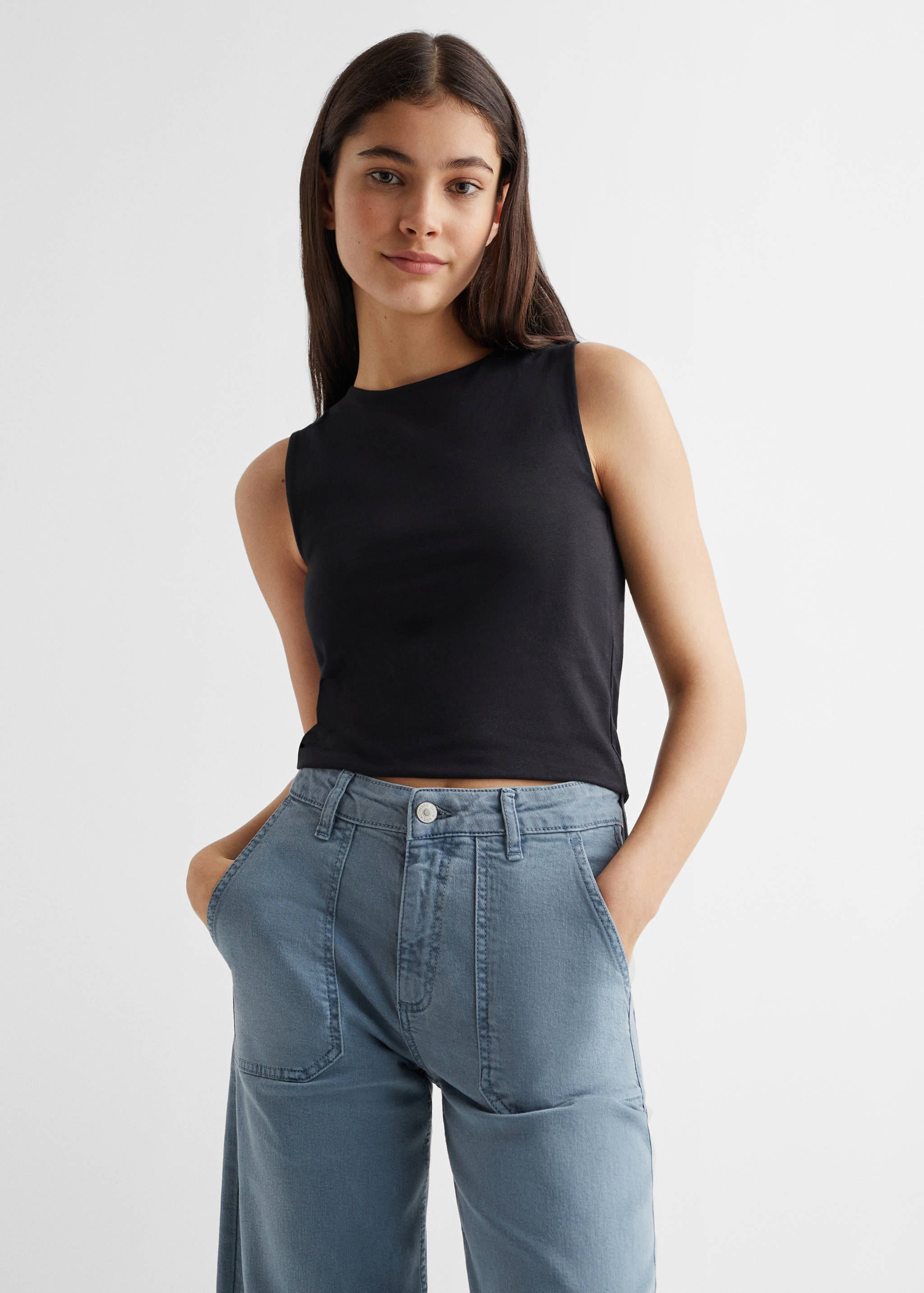 T-shirt bretelles larges - Plan moyen