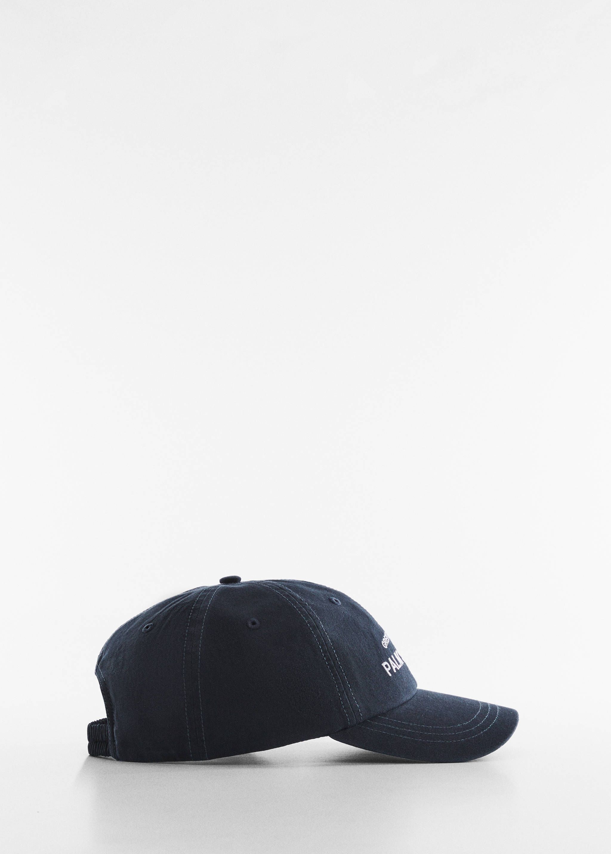 Embroidered message cap - Article without model