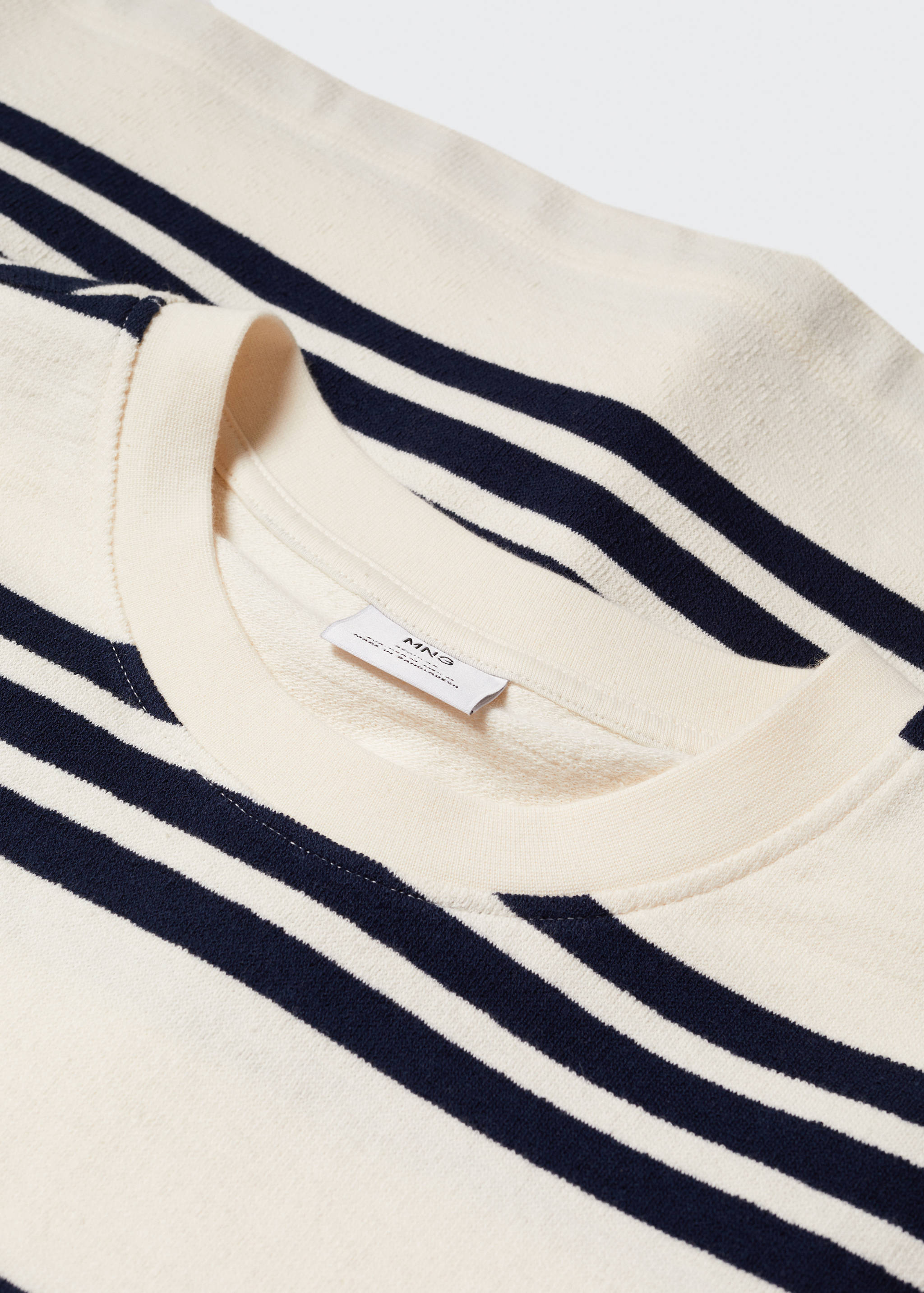 Gestreiftes Baumwoll-Shirt - Detail des Artikels 8