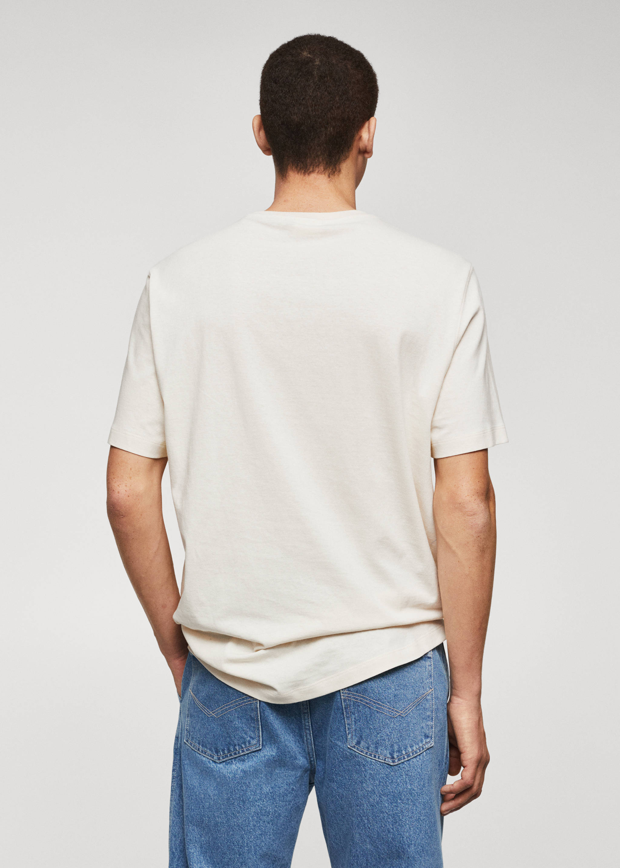 100% cotton t-shirt text - Reverse of the article