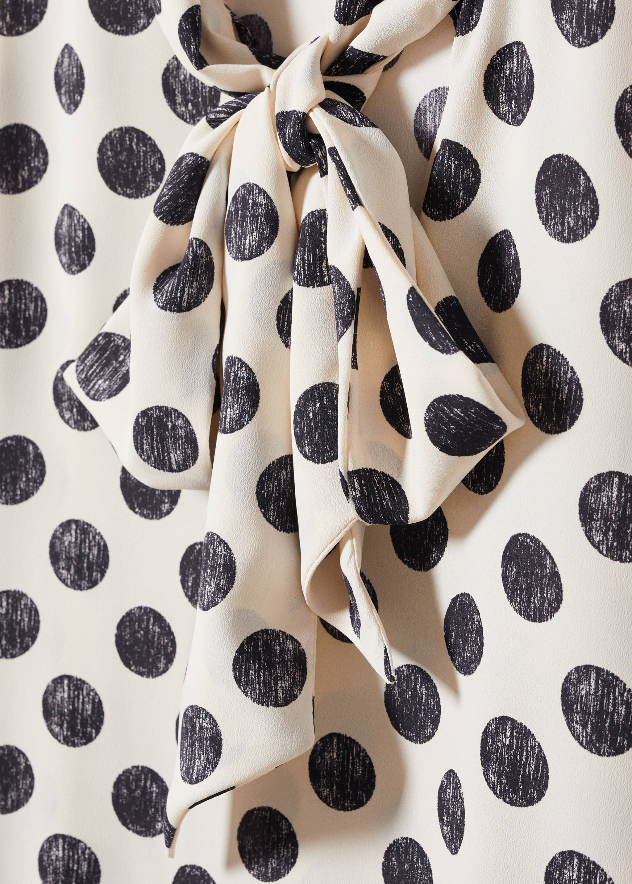 Bow polka-dot blouse - Details of the article 8