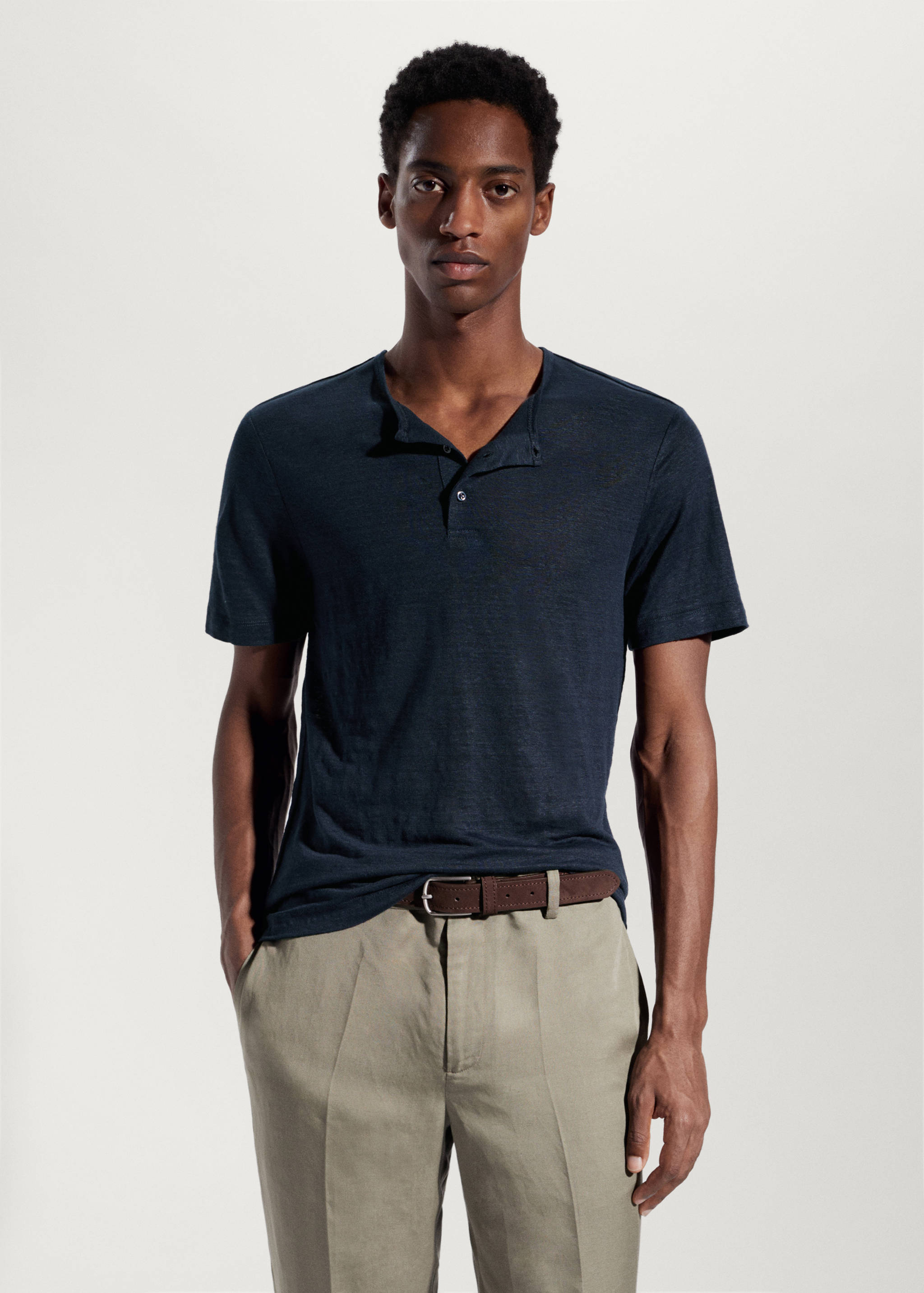 Henley-Shirt aus 100 % Leinen - Mittlere Ansicht