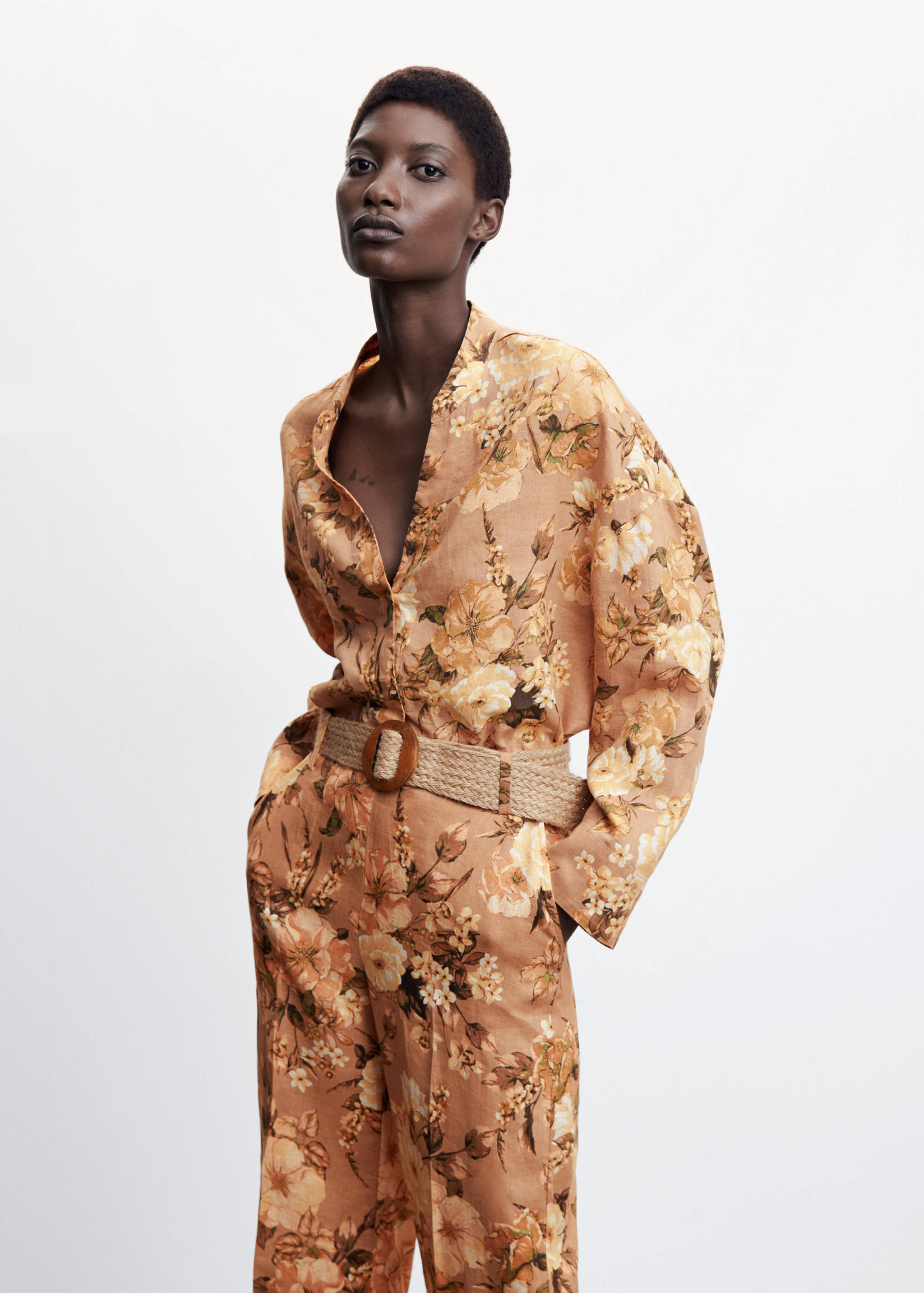 Floral linen trousers - Details of the article 1