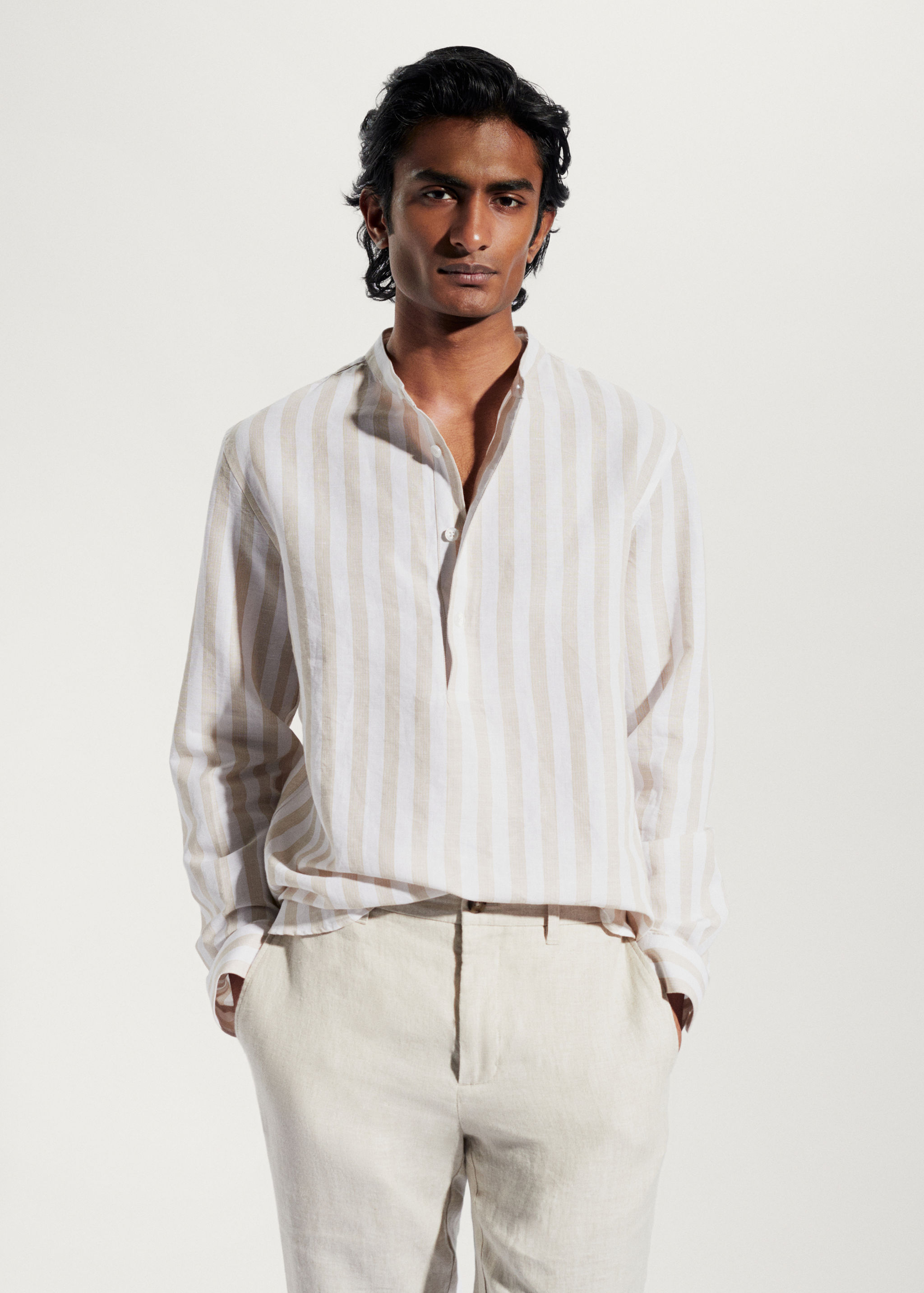 Regular-fit linen shirt with mao collar - Medium plane