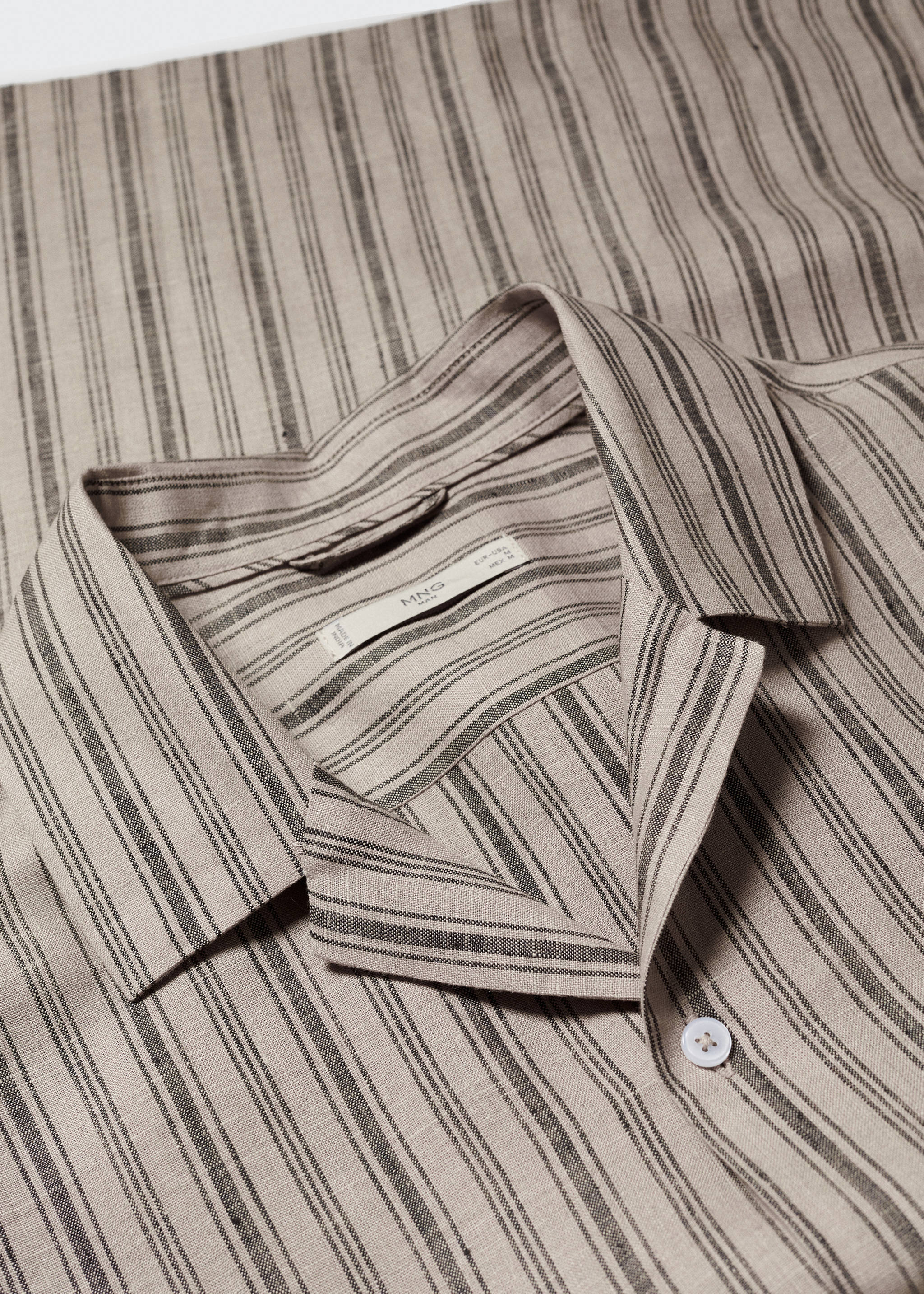 Regular-fit linen bowling shirt - Details of the article 8