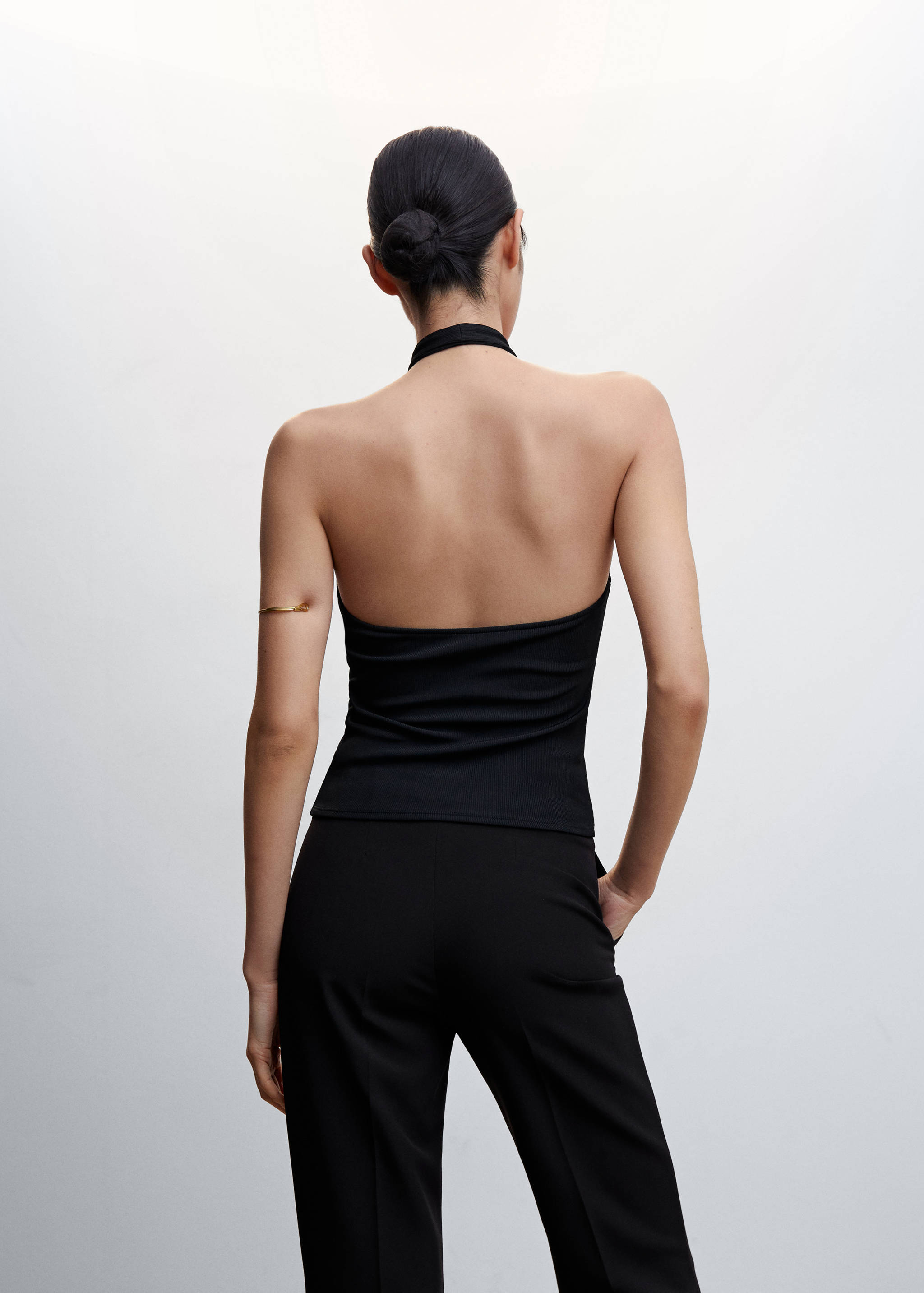 Top halter s metalickým detailem - Zadní strana zboží