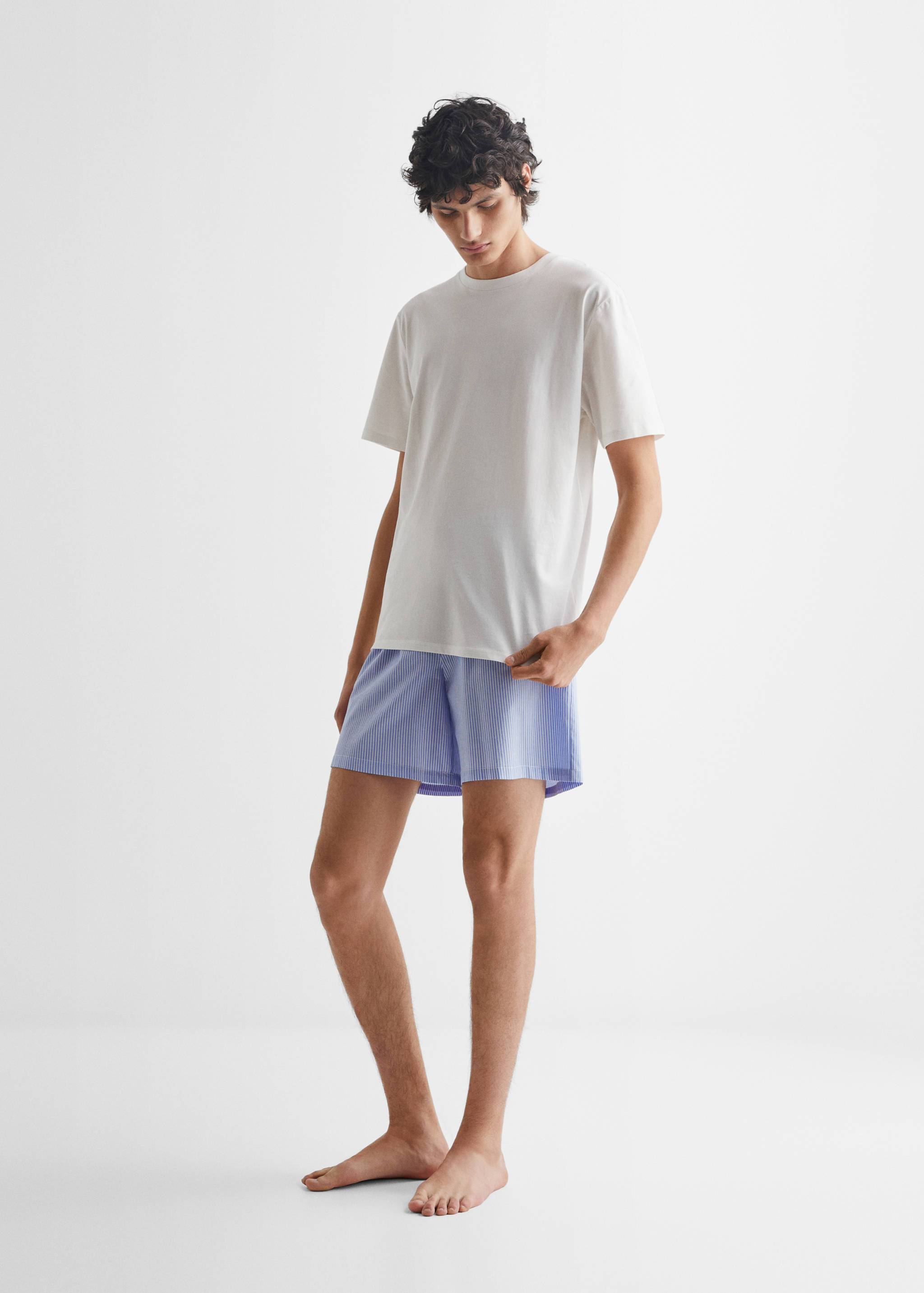 Pyjama court en coton - Plan général