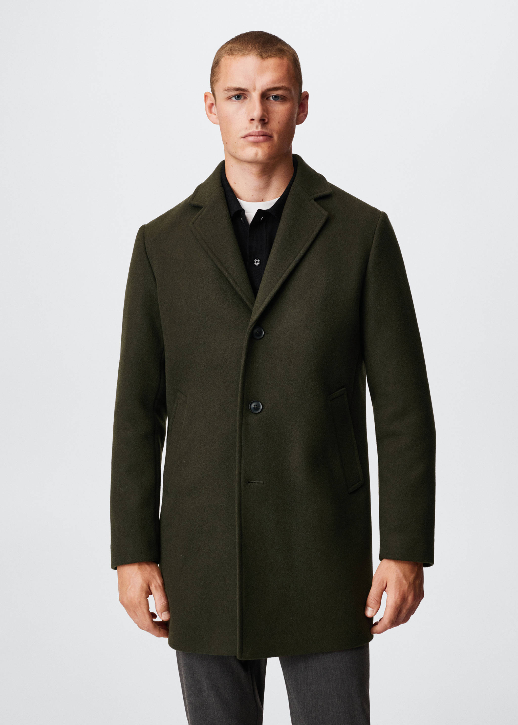 Mantel aus recycelter Wolle - Mittlere Ansicht