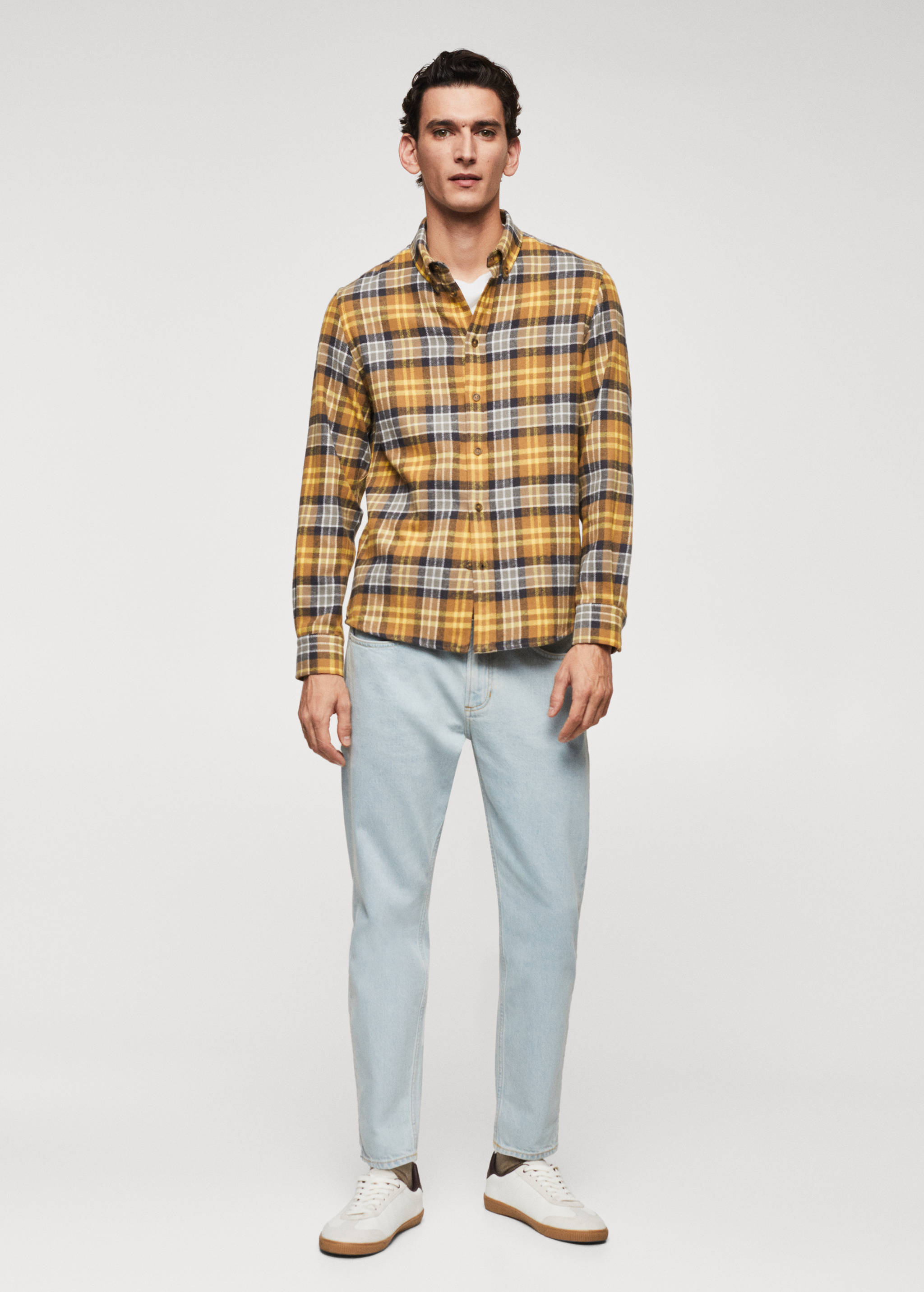 Checked flannel shirt - General plane