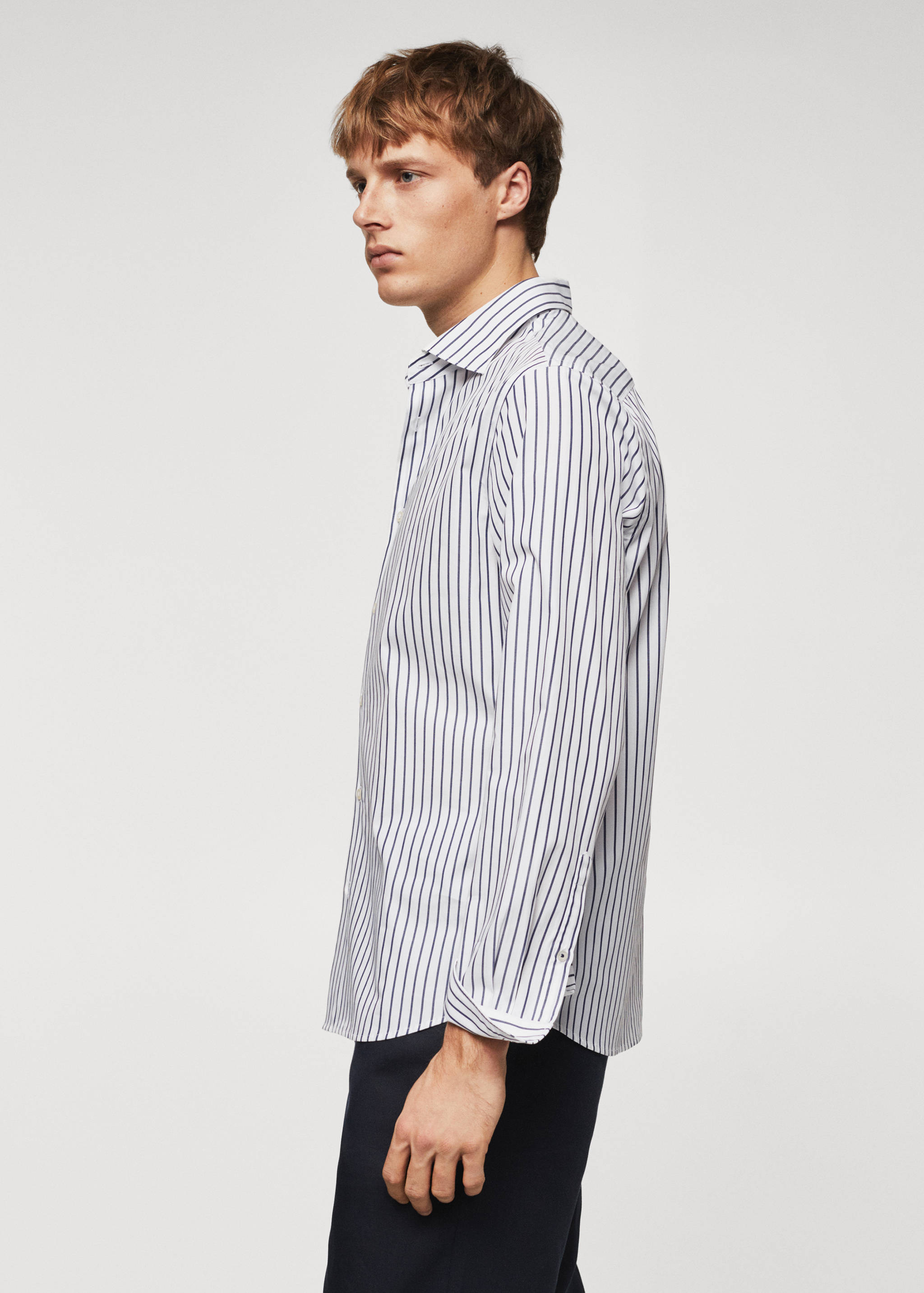Striped slim-fit shirt - Details of the article 6