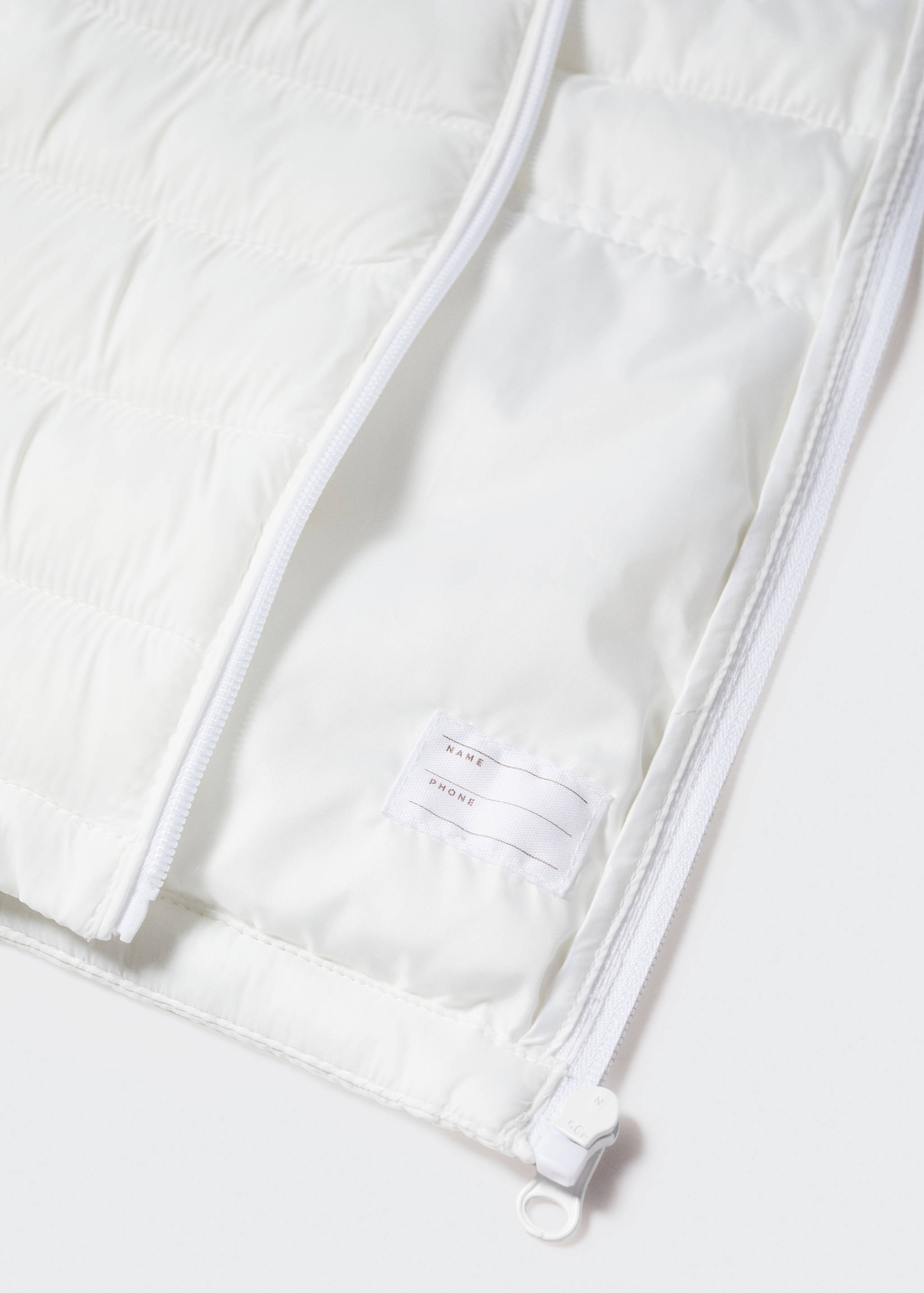 Quilted gilet - Details of the article 8