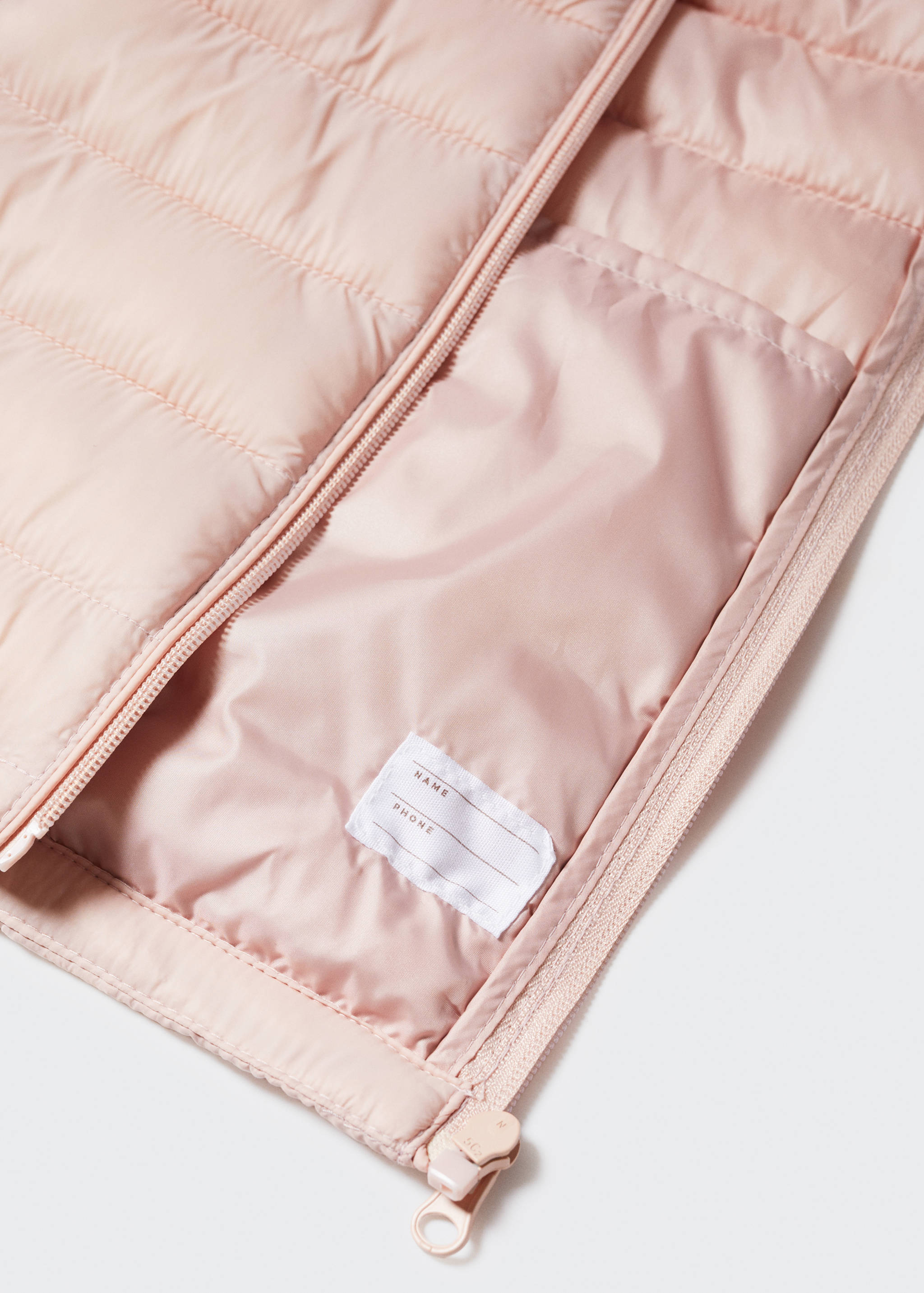 Quilted gilet - Details of the article 8