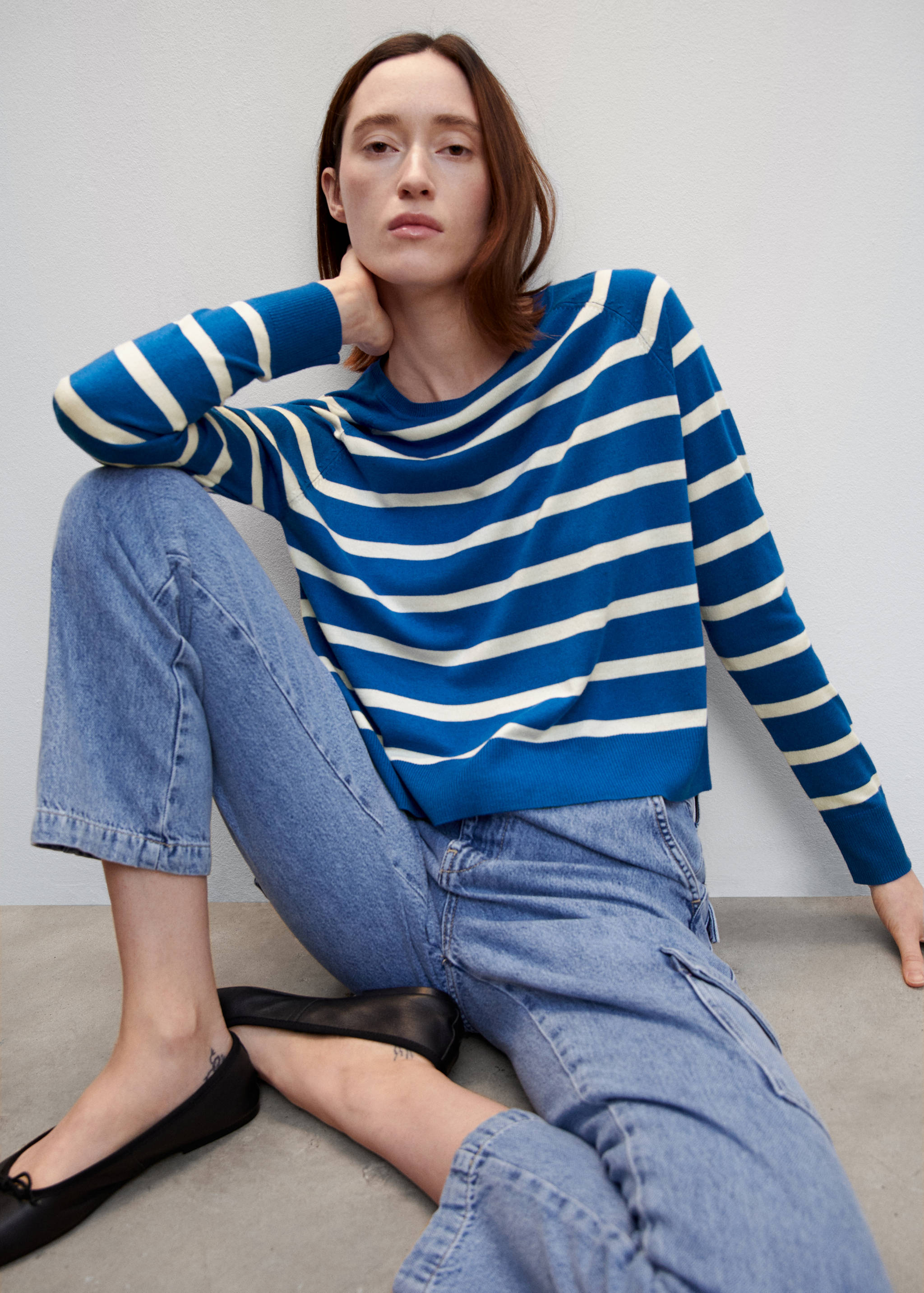 Fine-knit crew-neck sweater - Details of the article 2