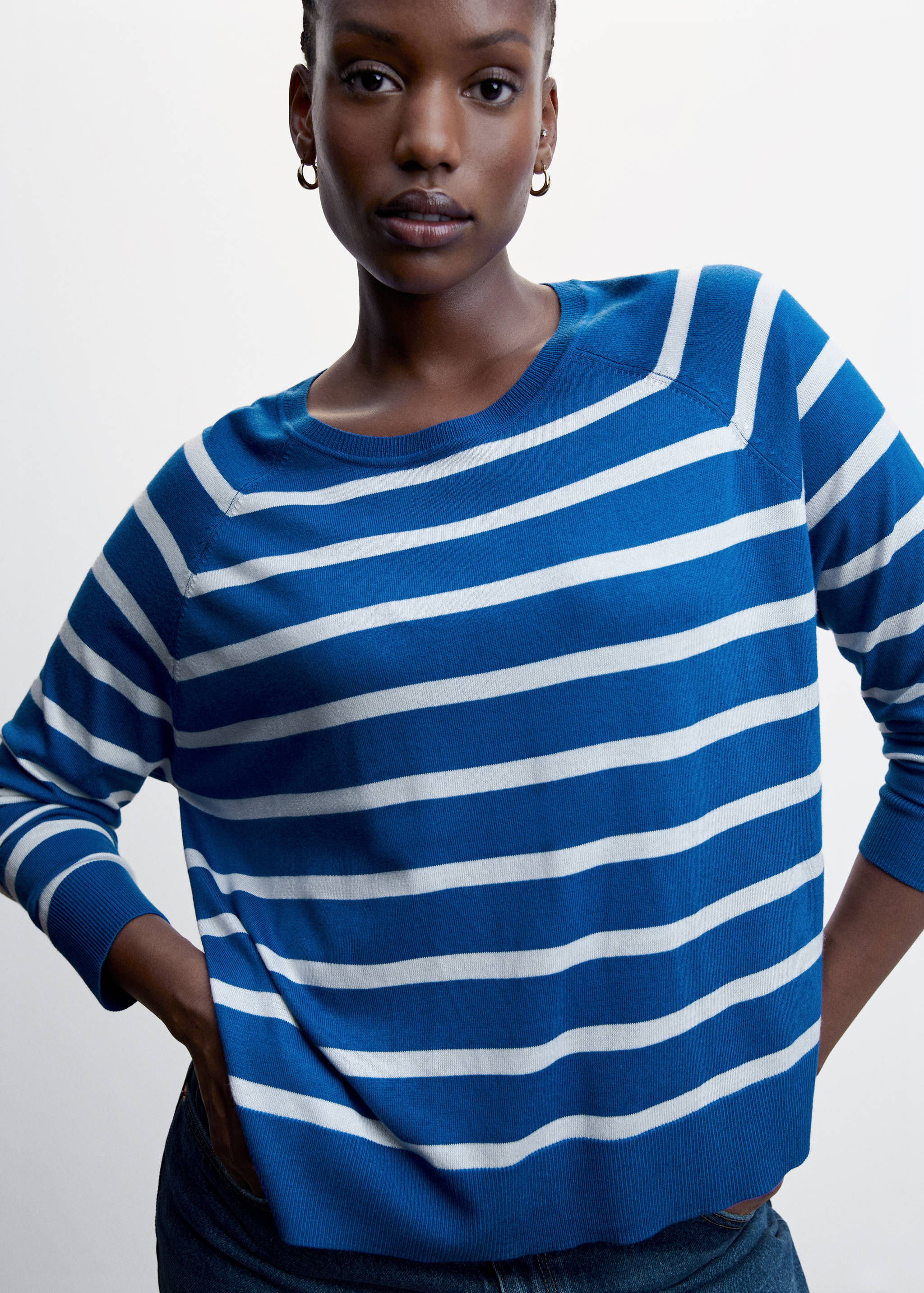 Fine-knit crew-neck sweater - Details of the article 5