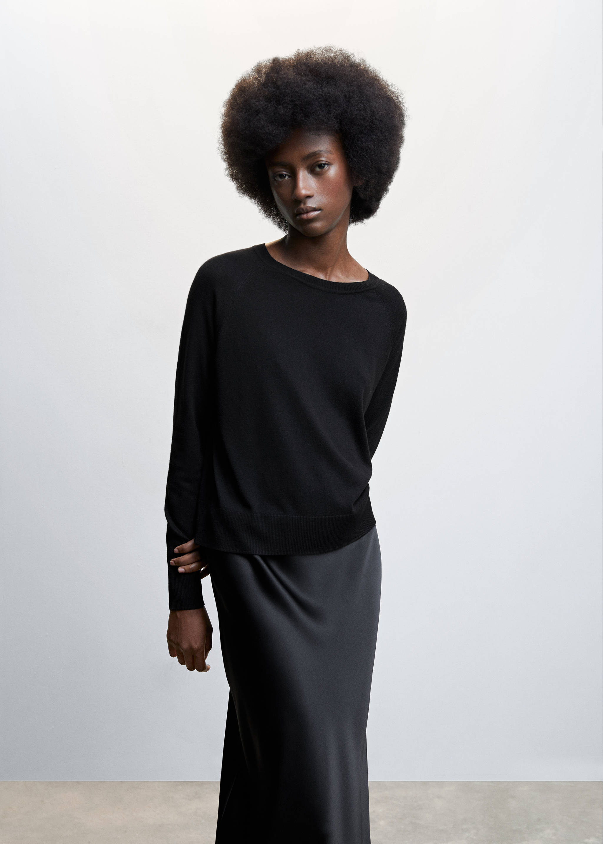 Fine-knit crew-neck sweater - Medium plane