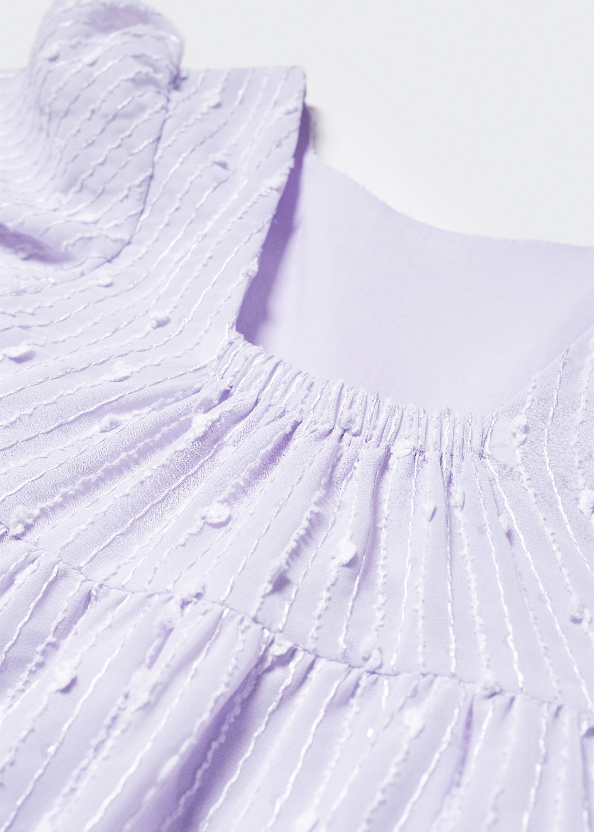 Ruffled dress - Details of the article 8
