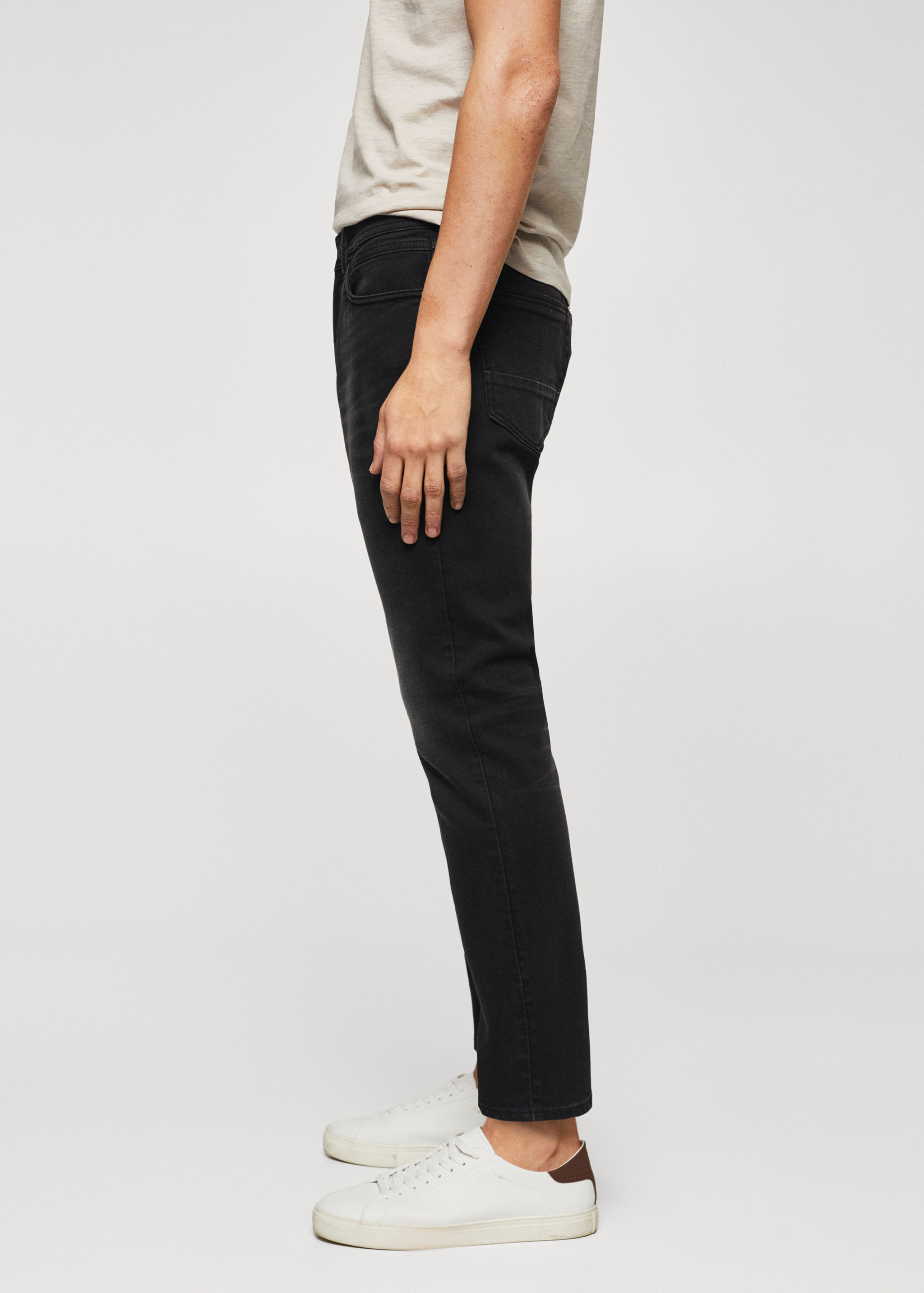 Tom tapered cropped jeans - Details of the article 2