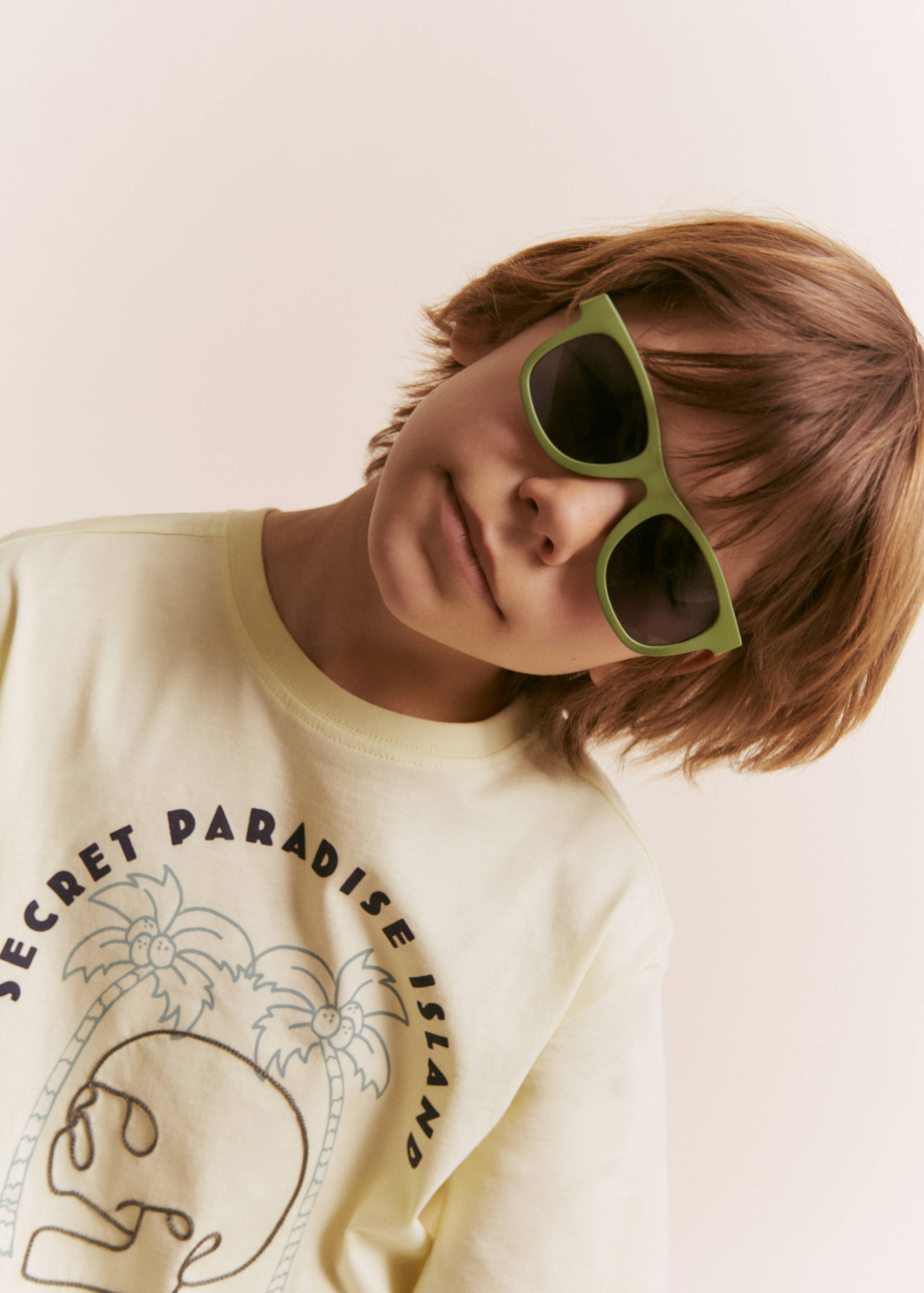 Resin frame sunglasses - Details of the article 5