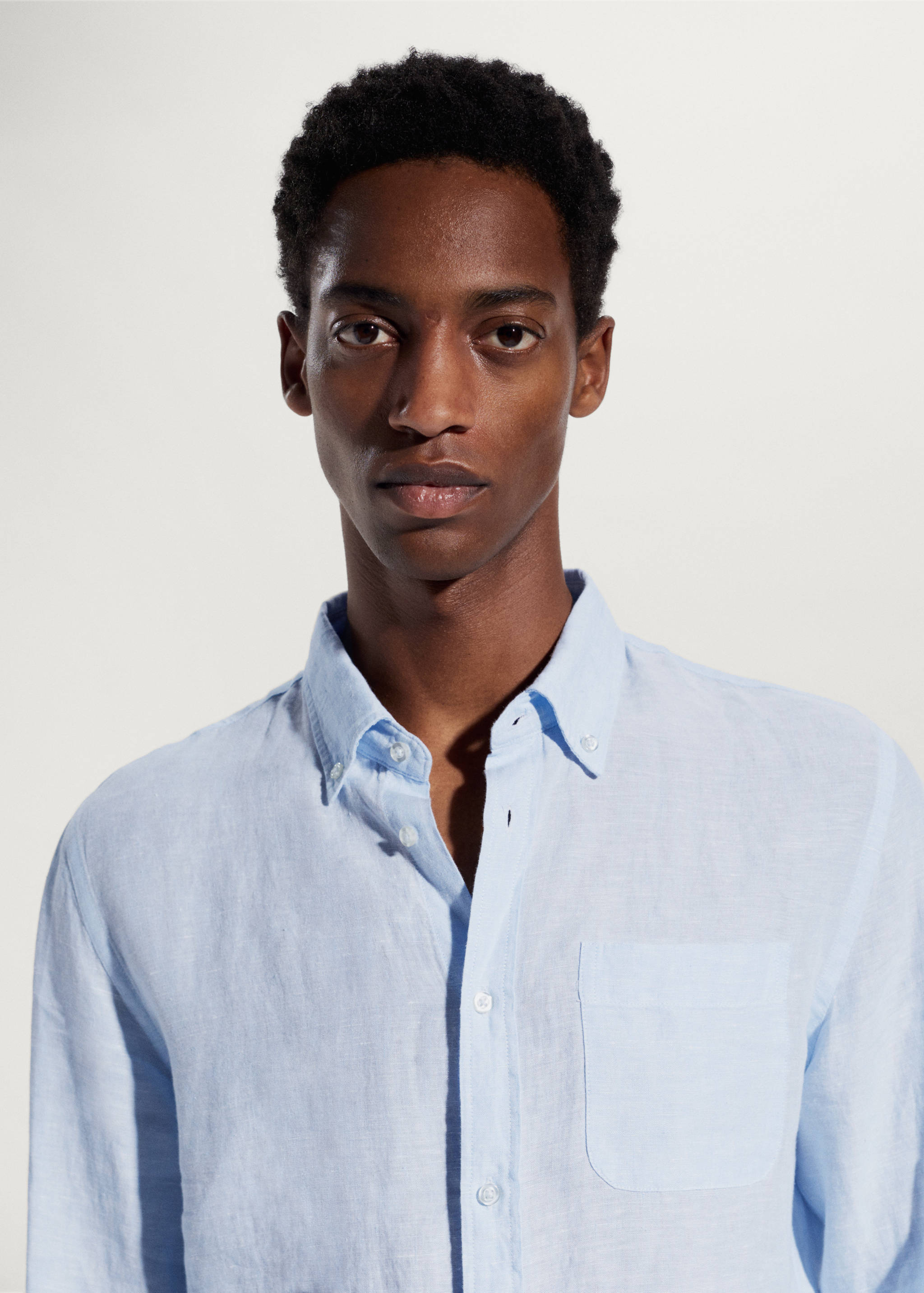 100% linen slim-fit shirt - Details of the article 1