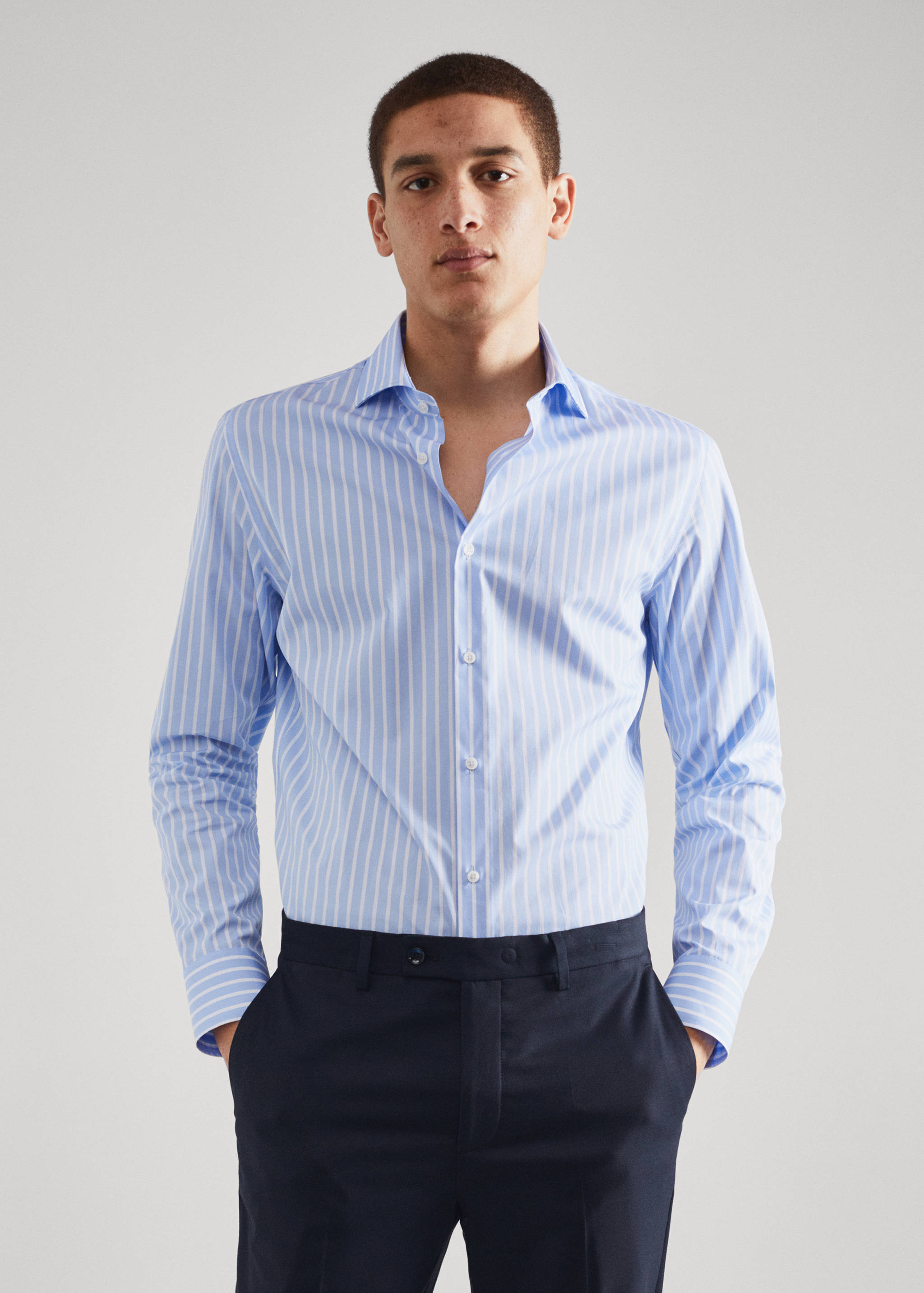 Camisa vestit slim fit cotó - Pla mig