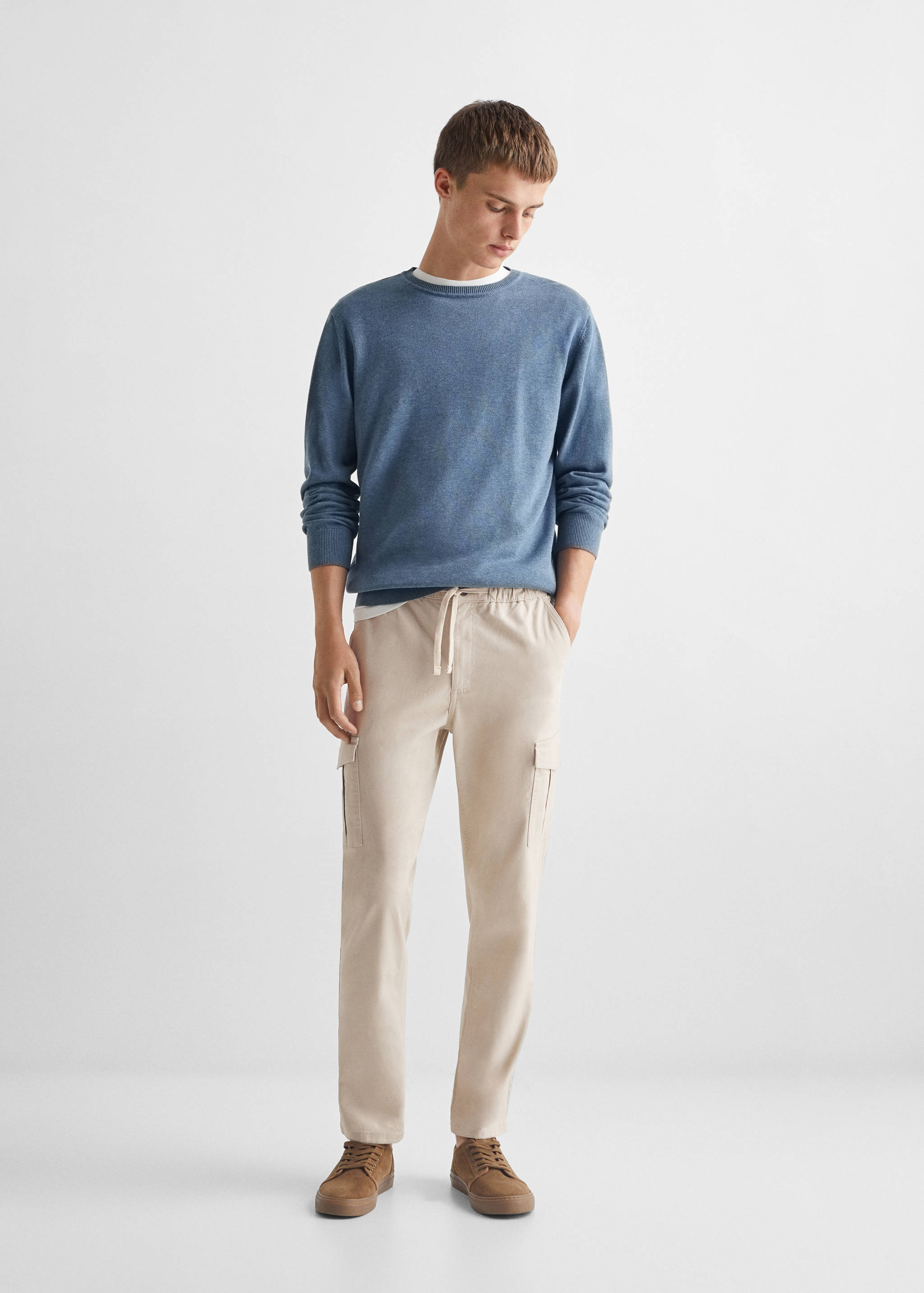 Regular-fit cargo trousers - General plane