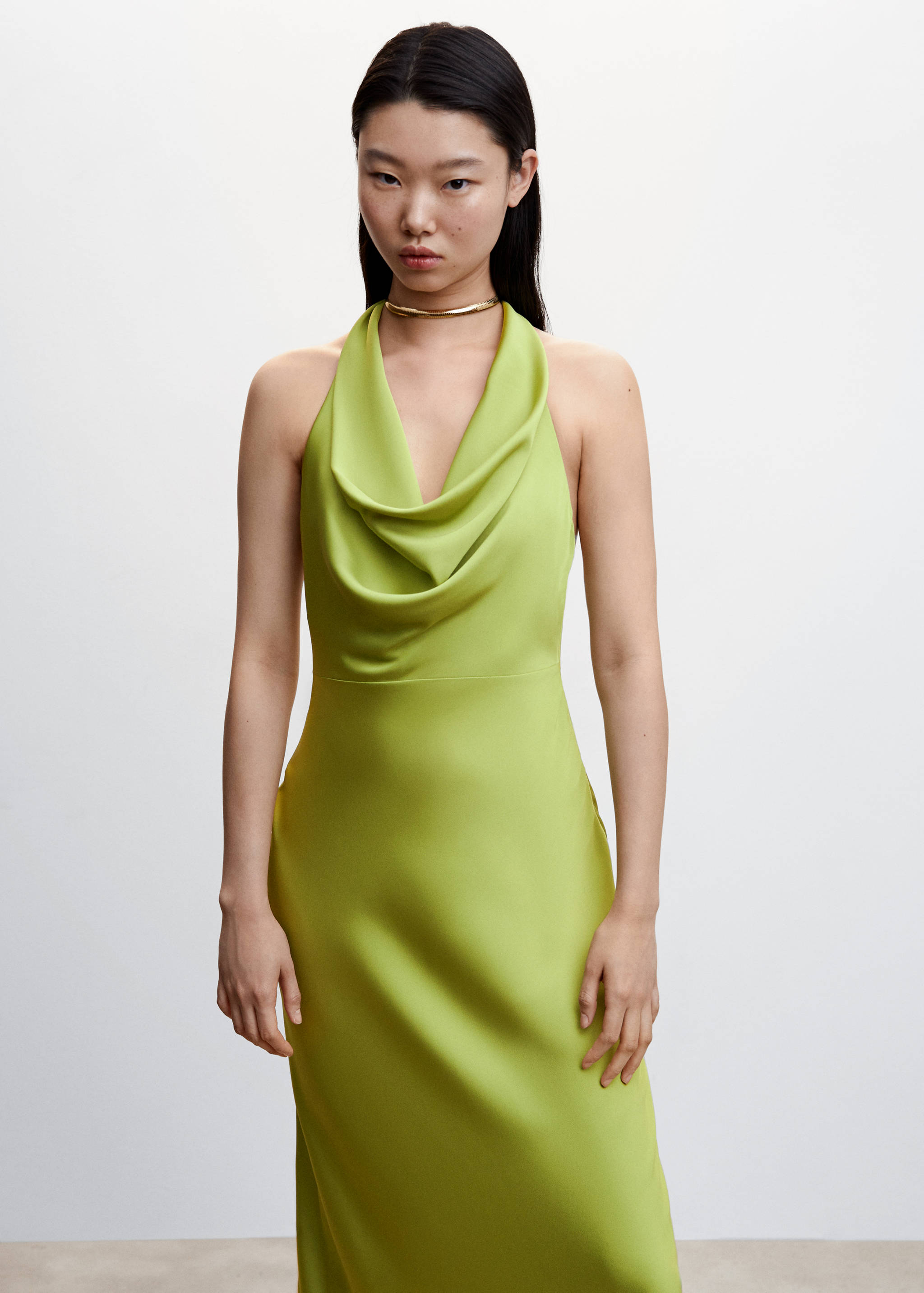 Draped neck satin dress - Medium plane